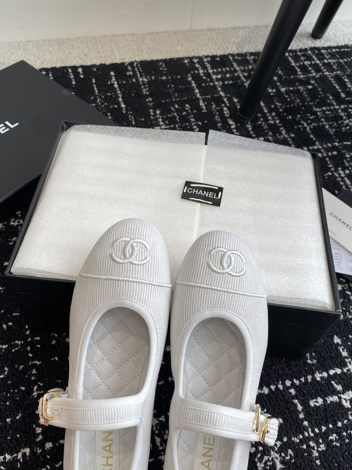 UA Ch**el MARY JANES Cotton & Silk