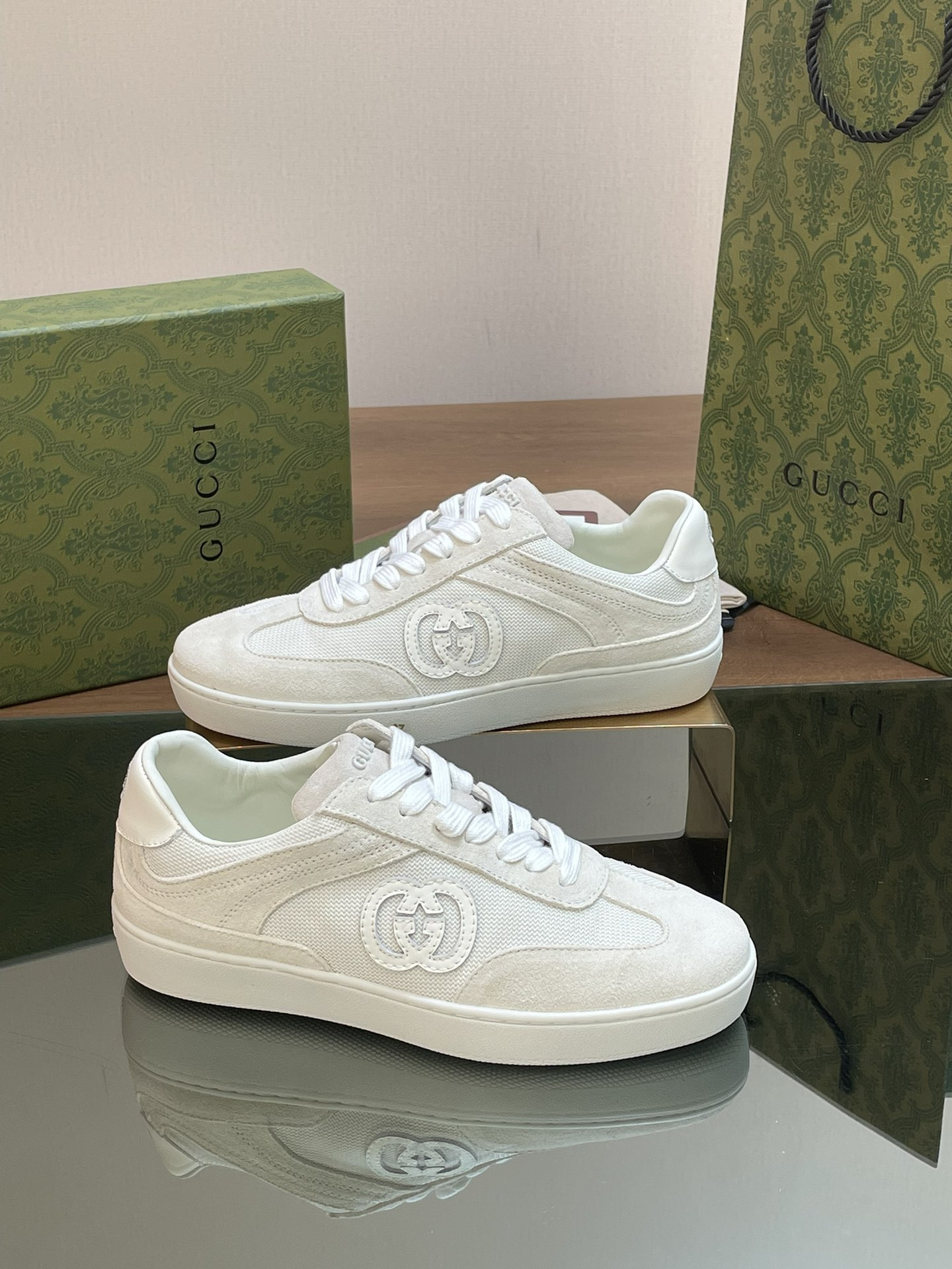 UA Gvc*1 INTERLOCKING G SNEAKER  White