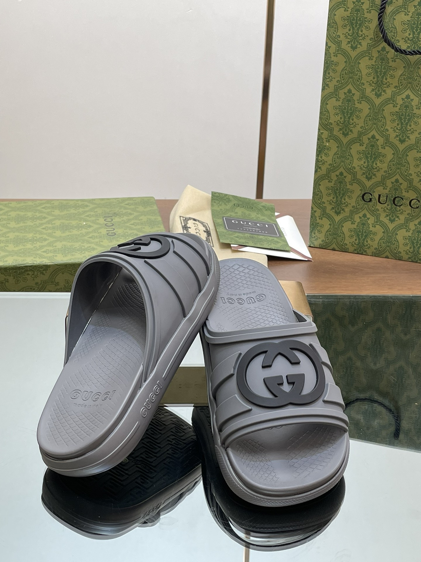 UA Gvc*1 INTERLOCKING G SLIDE SANDAL