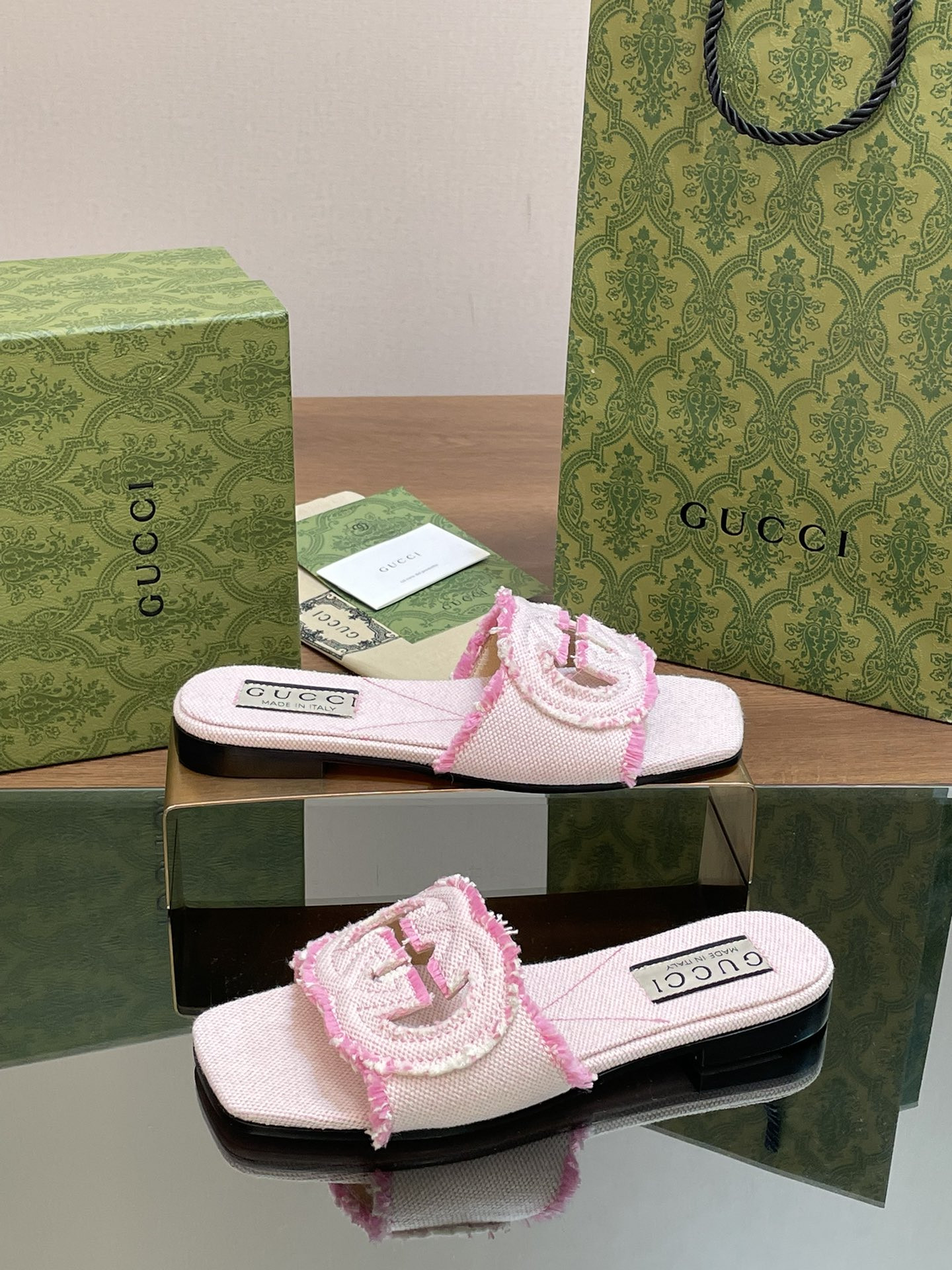 UA Gvc*1 WOMEN