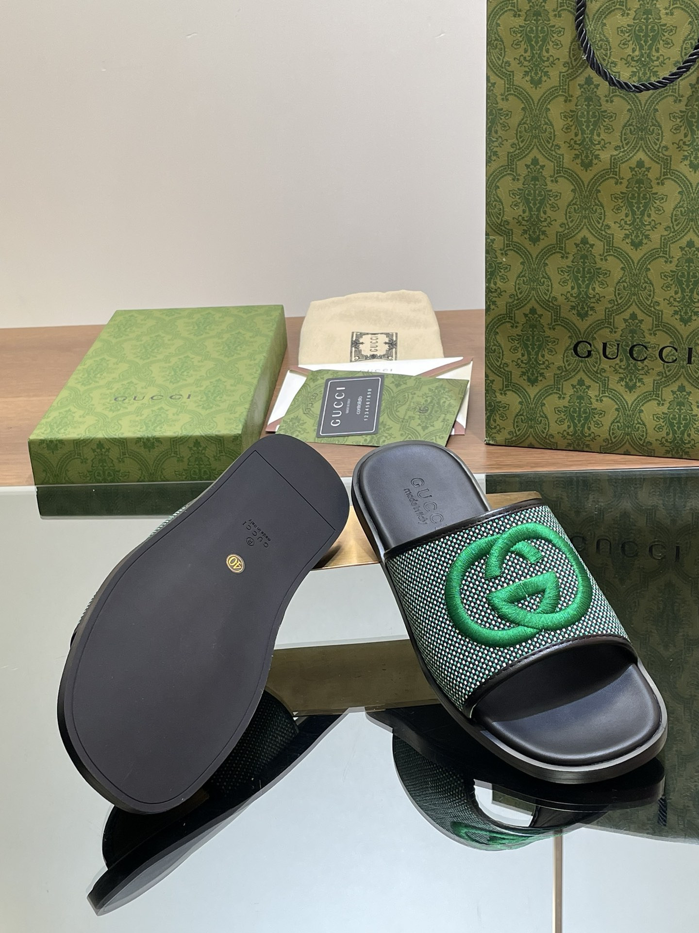 UA Gvc*1 INTERLOCKING G SLIDE SANDAL