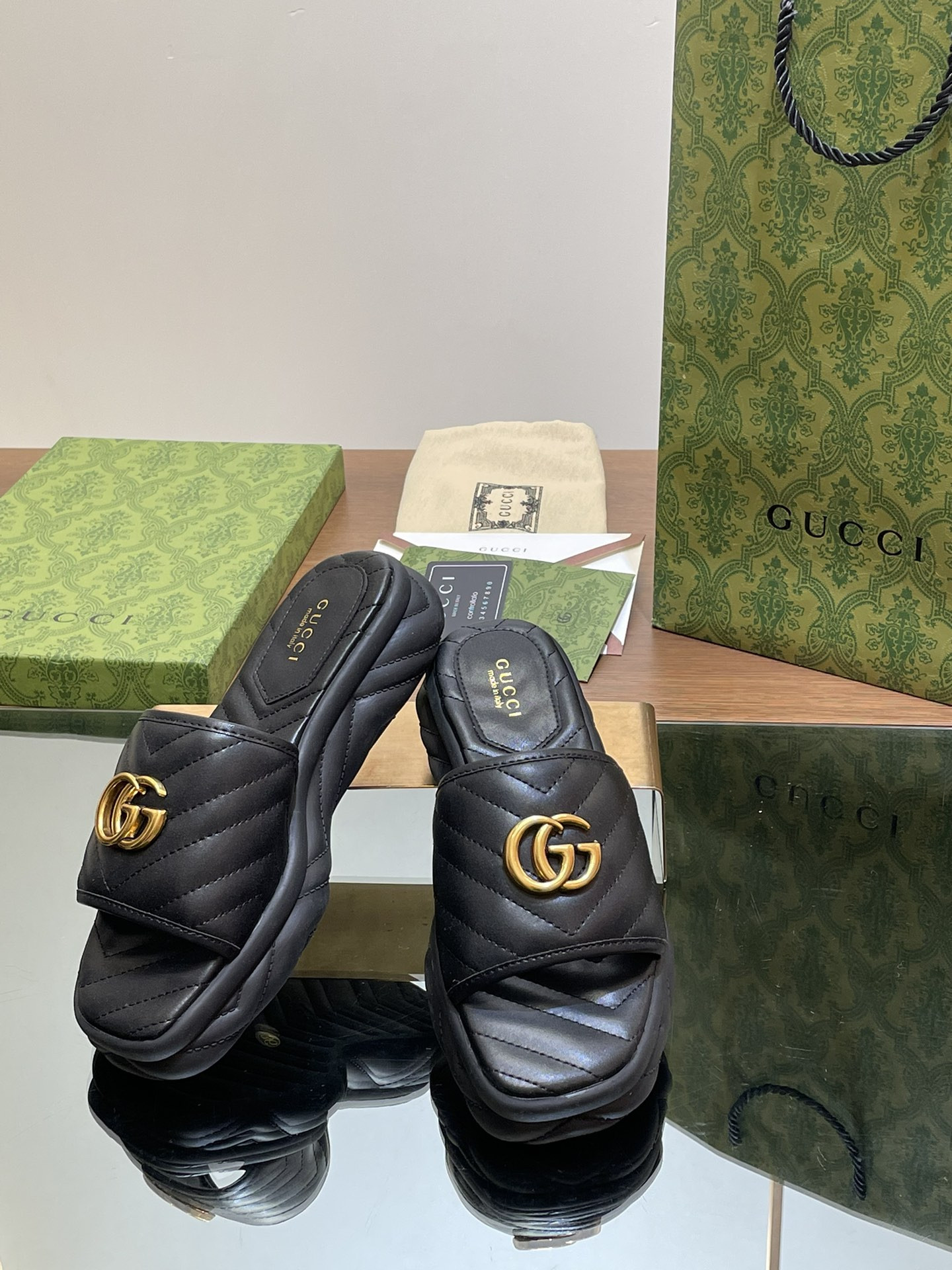 UA Gvc*1 WOMEN