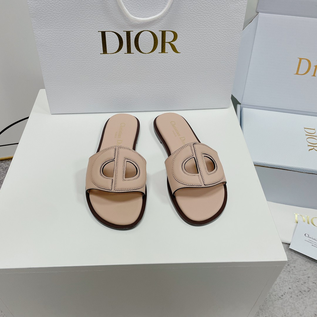 UA D10r D-Club Slide