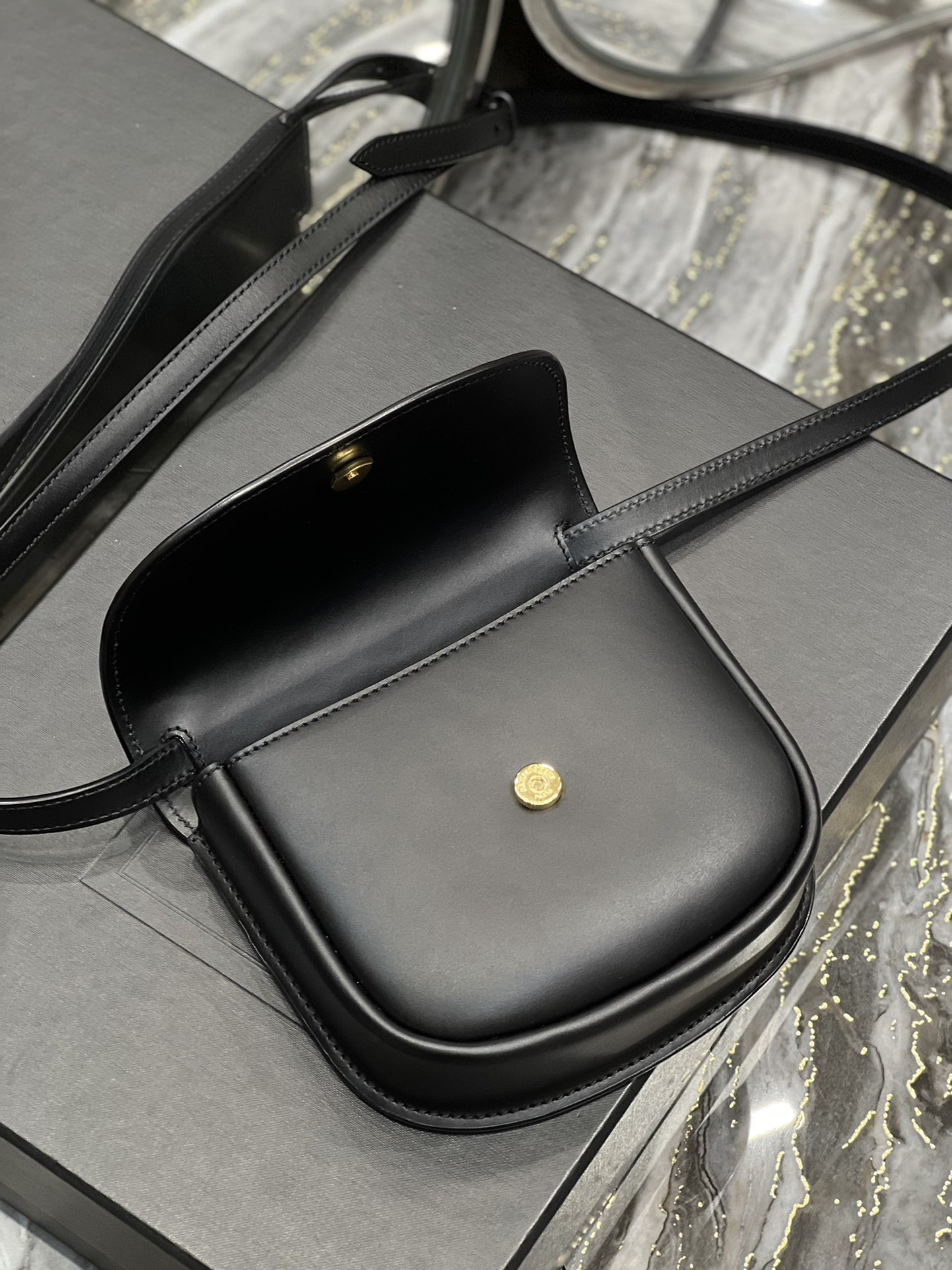 Y51 KAIA SMALL SATCHEL IN SMOOTH LEATHER 7.2 X 6.1 X 2.1 INCHES