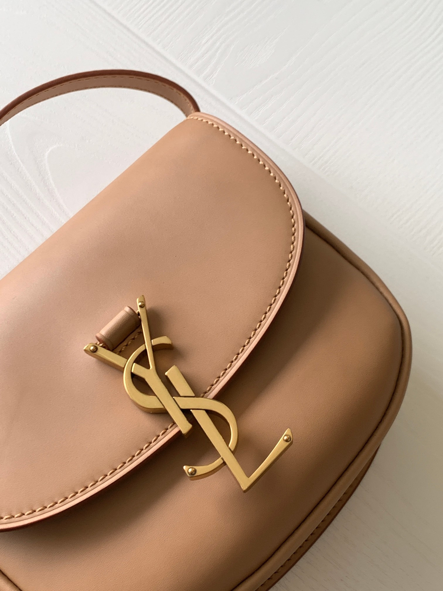 Y51 KAIA SMALL SATCHEL IN SMOOTH LEATHER 7.2 X 6.1 X 2.1 INCHES