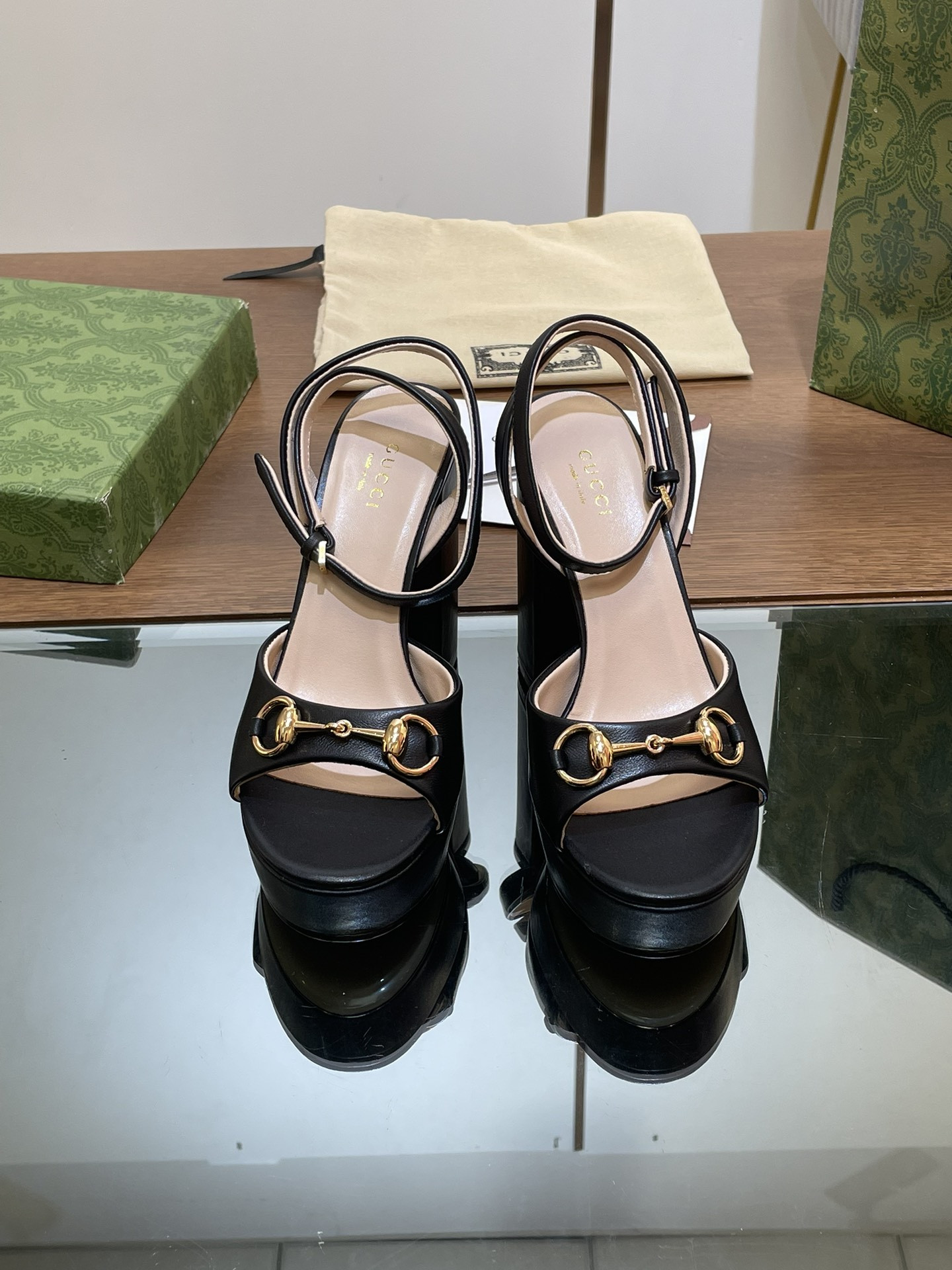 UA Gvc*1 WOMEN