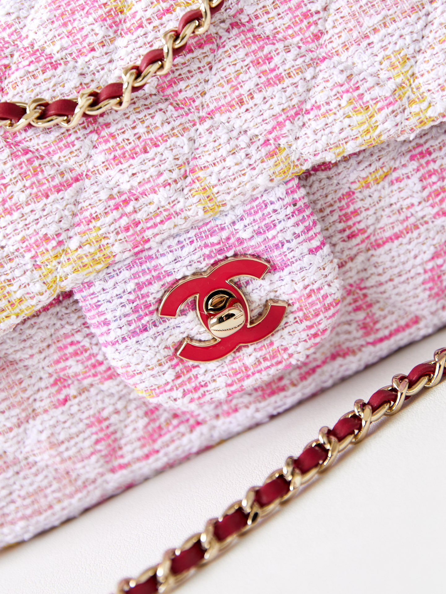 Ch**el Quilted Pink Multicolor Tweed Mini Rectangular Flap Bag 20×10×7cm