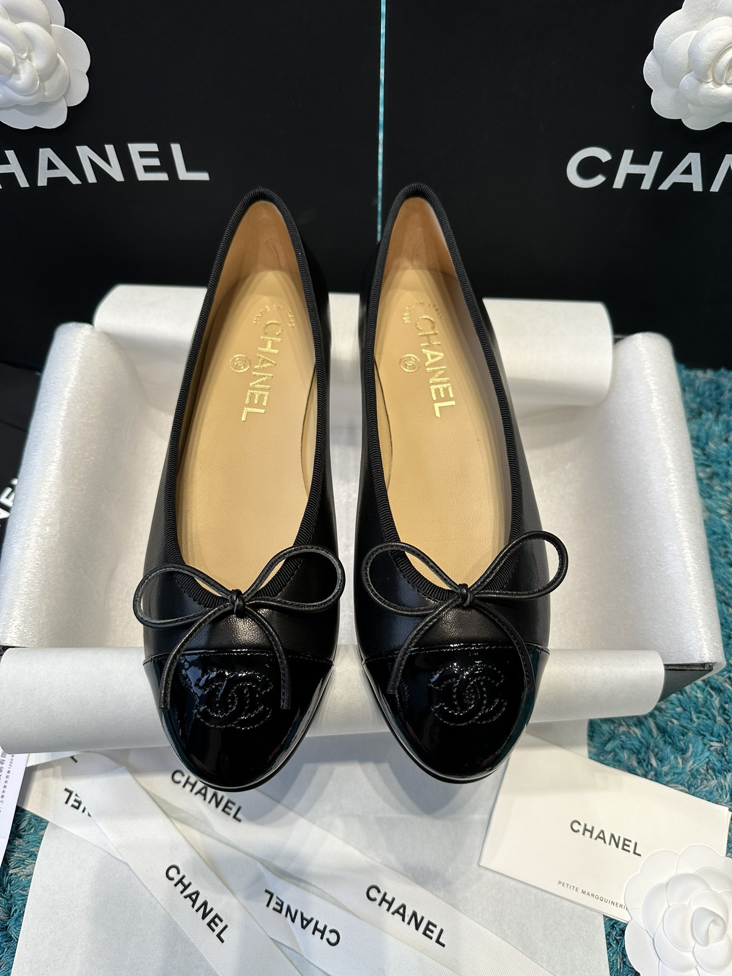 UA Ch**el BALLET FLATS