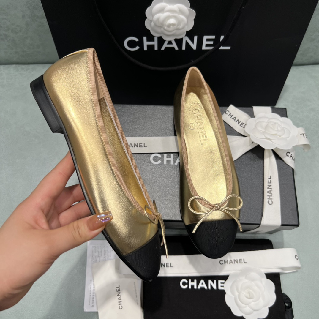 UA Ch**el BALLET FLATS
