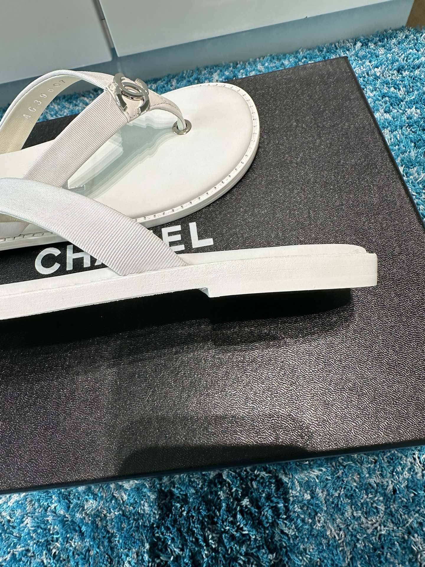 UA Ch**el THONGS