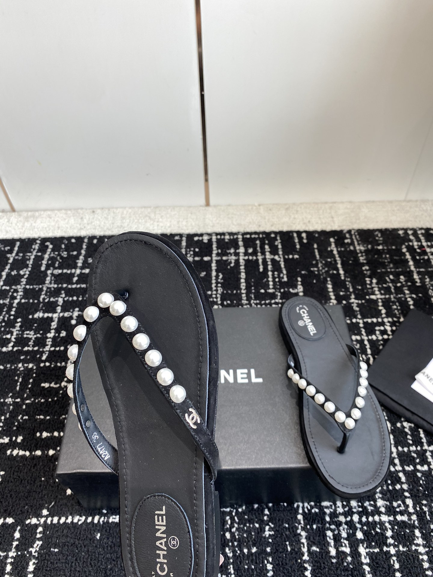 UA Ch**el THONGS