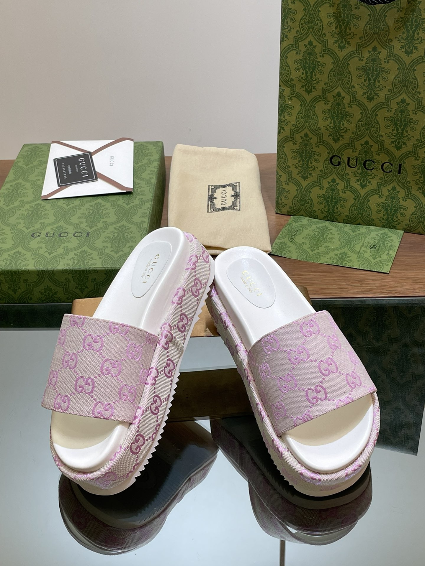 UA Gvc*1 WOMEN