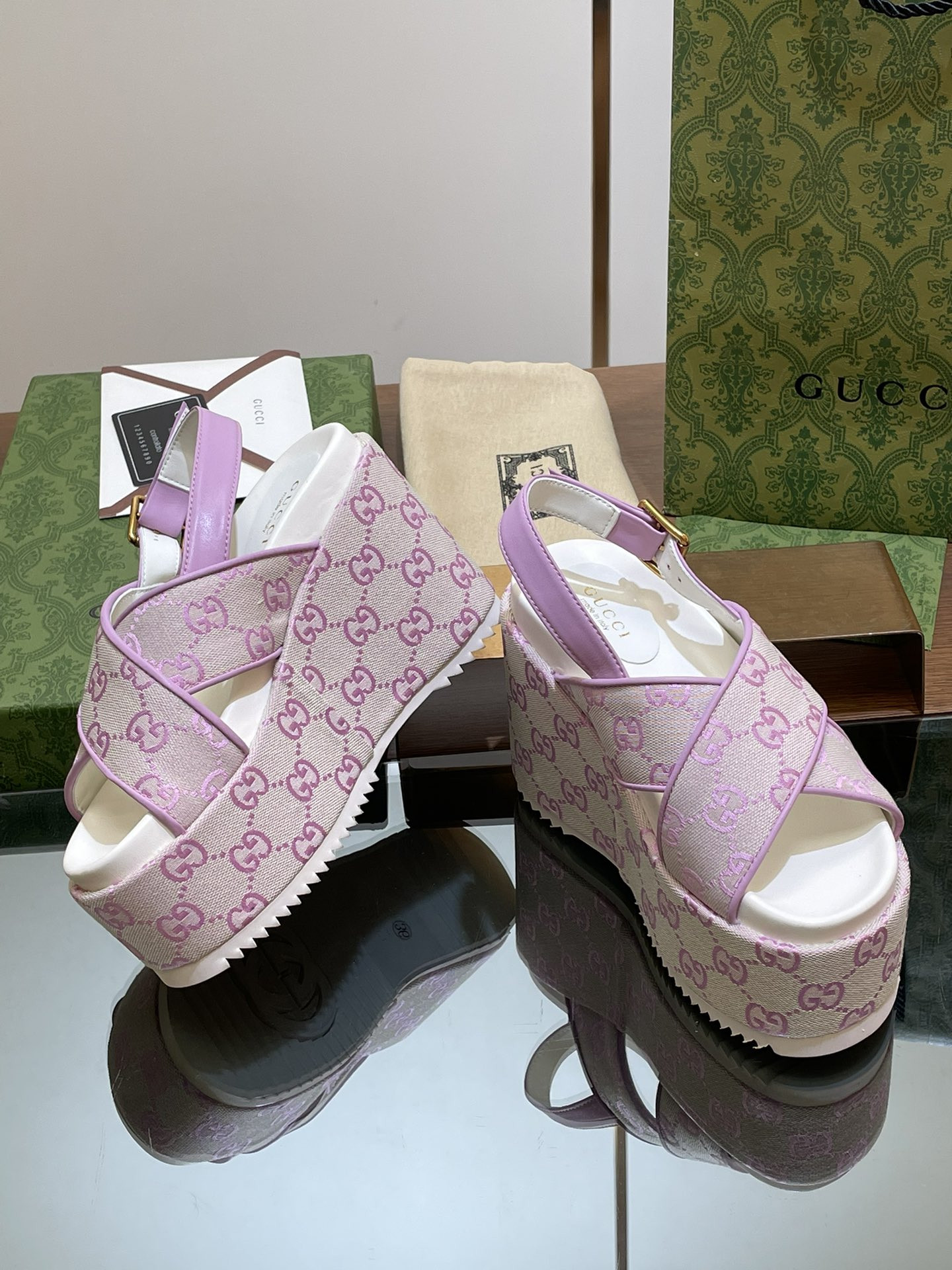 UA Gvc*1 WOMEN