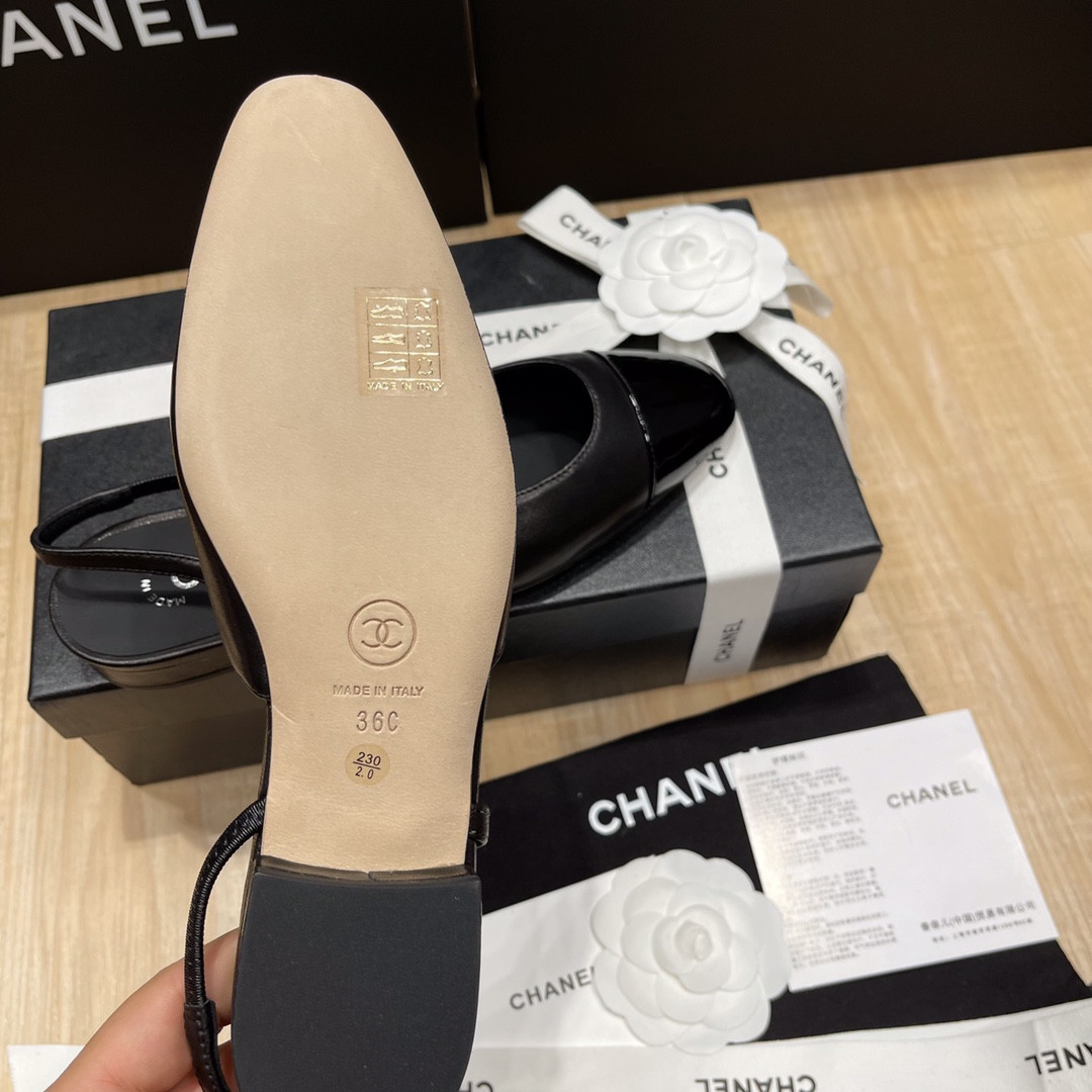 UA Ch**el SLINGBACKS FLAT