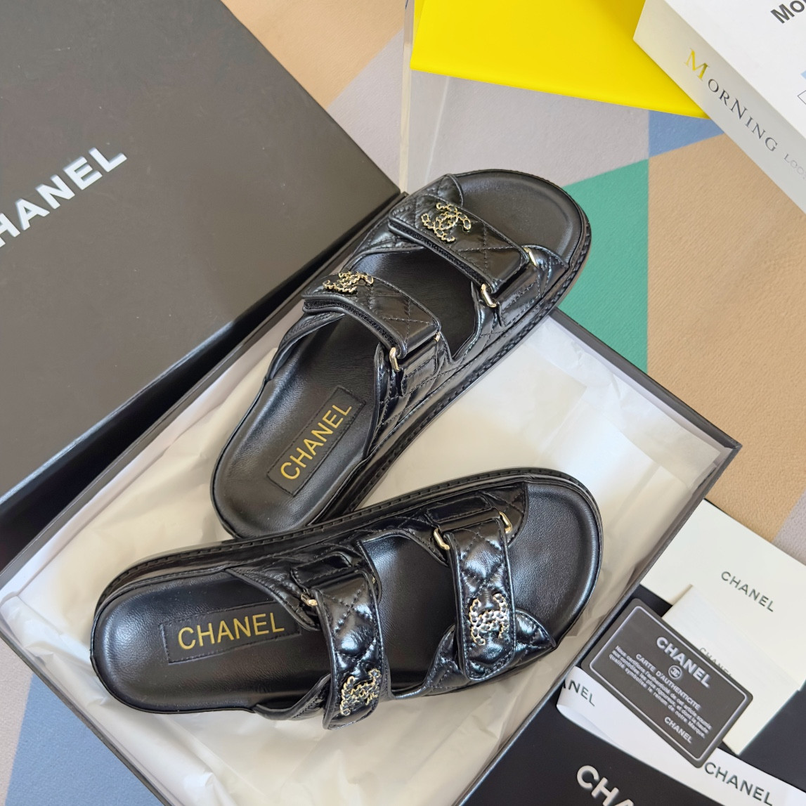 UA Ch**el SLIDES