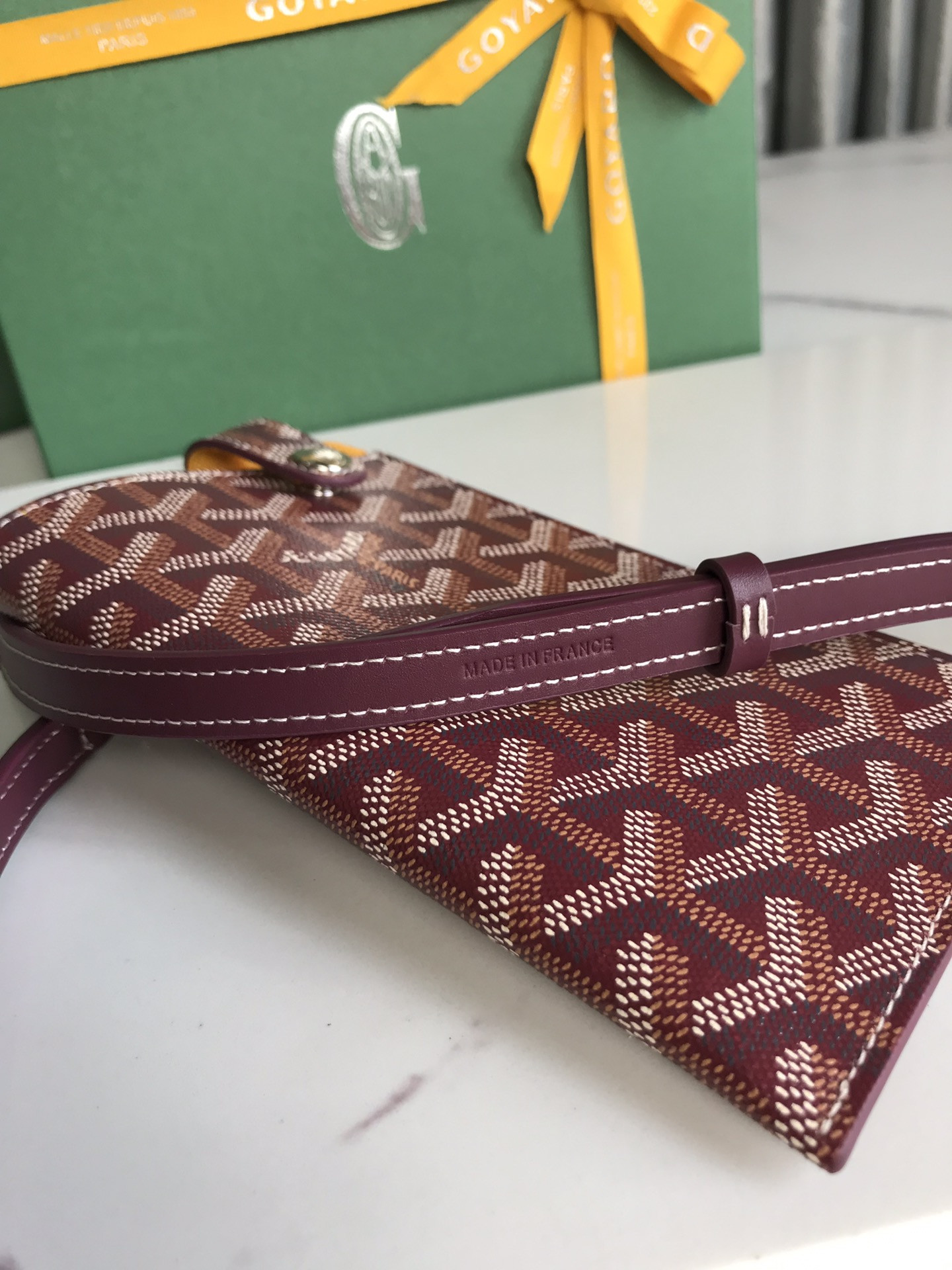 G09ard Card Bag 10cm x 1cm x 18cm