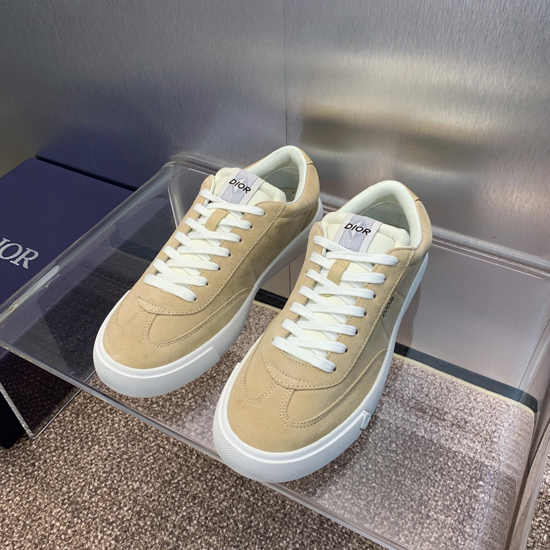 UA D10r B101 Sneaker