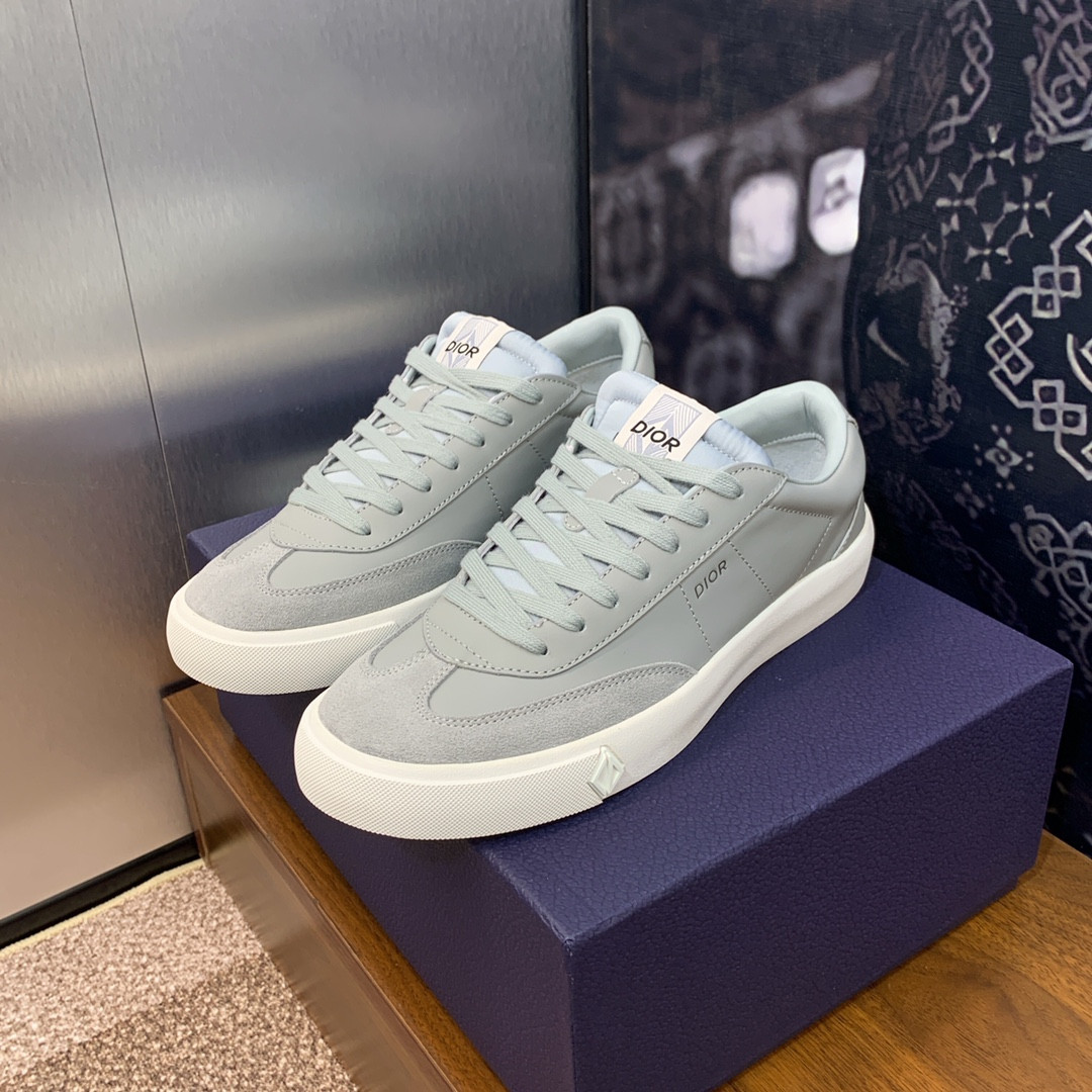 UA D10r B101 Sneaker