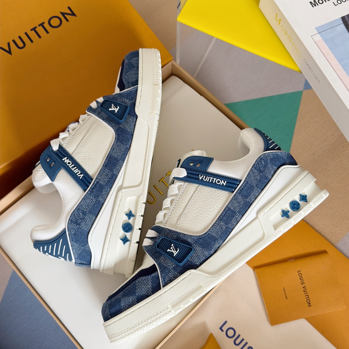 UA LV Trainer Sneaker