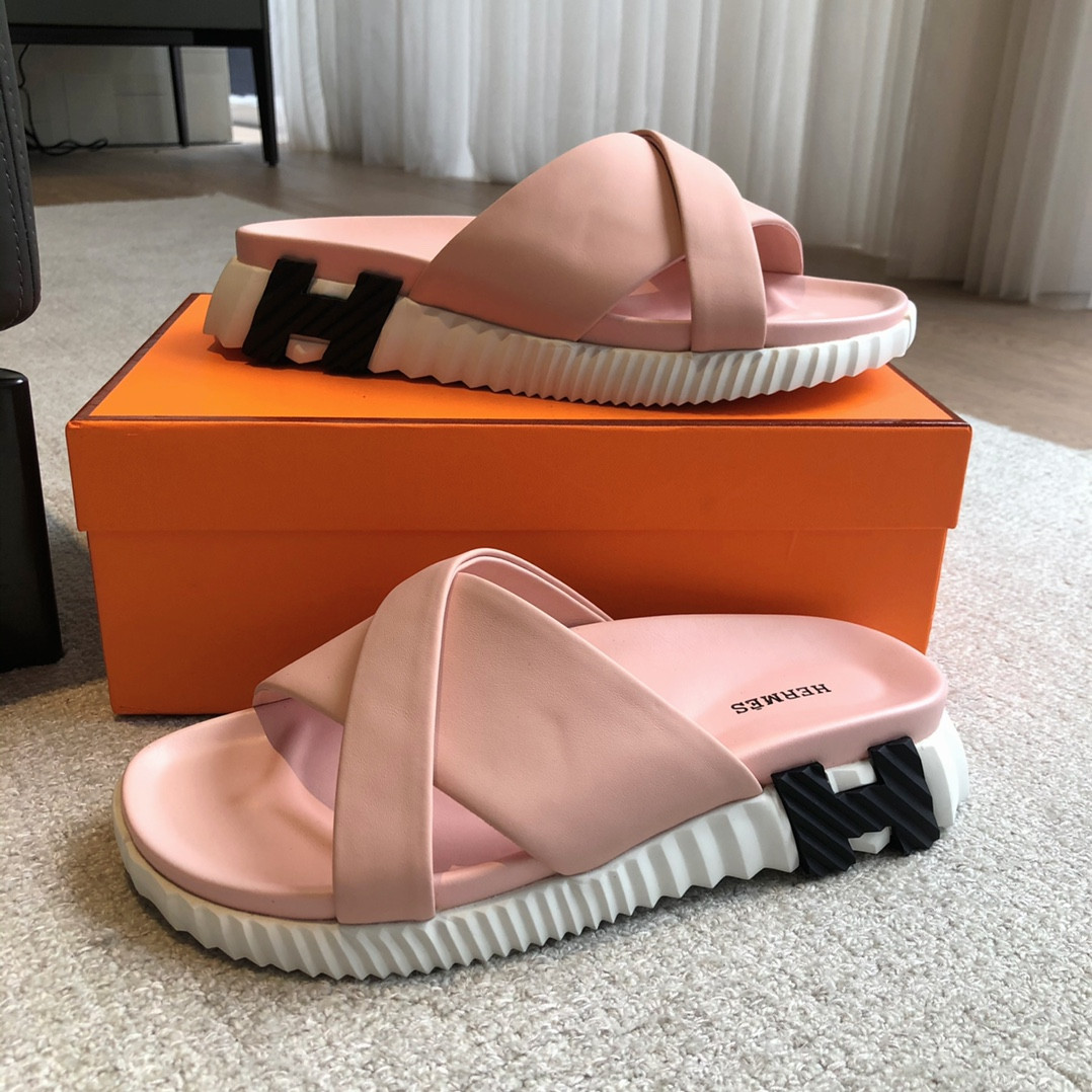 UA H**me5 Infra sandal