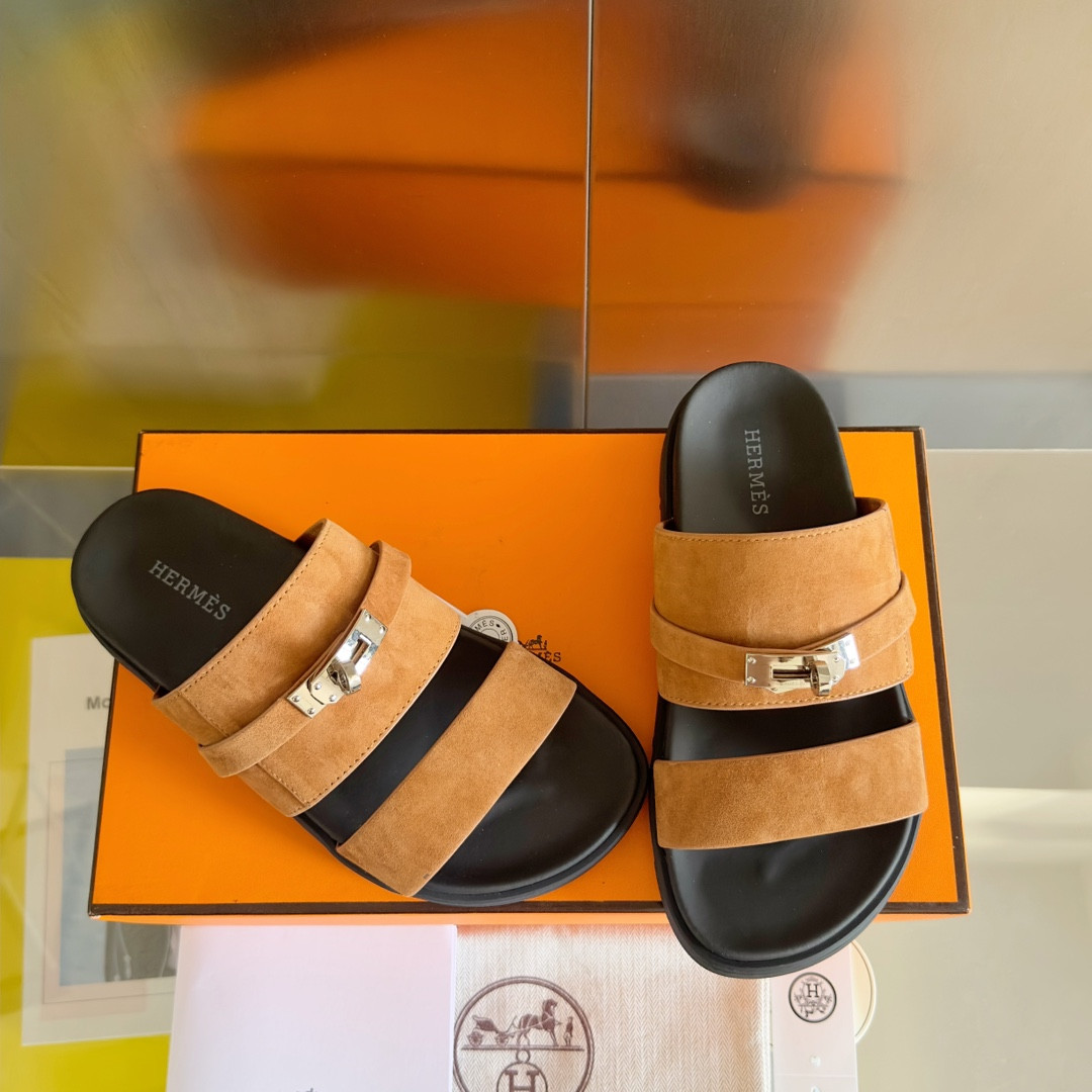 UA H**me5 Jackson sandal