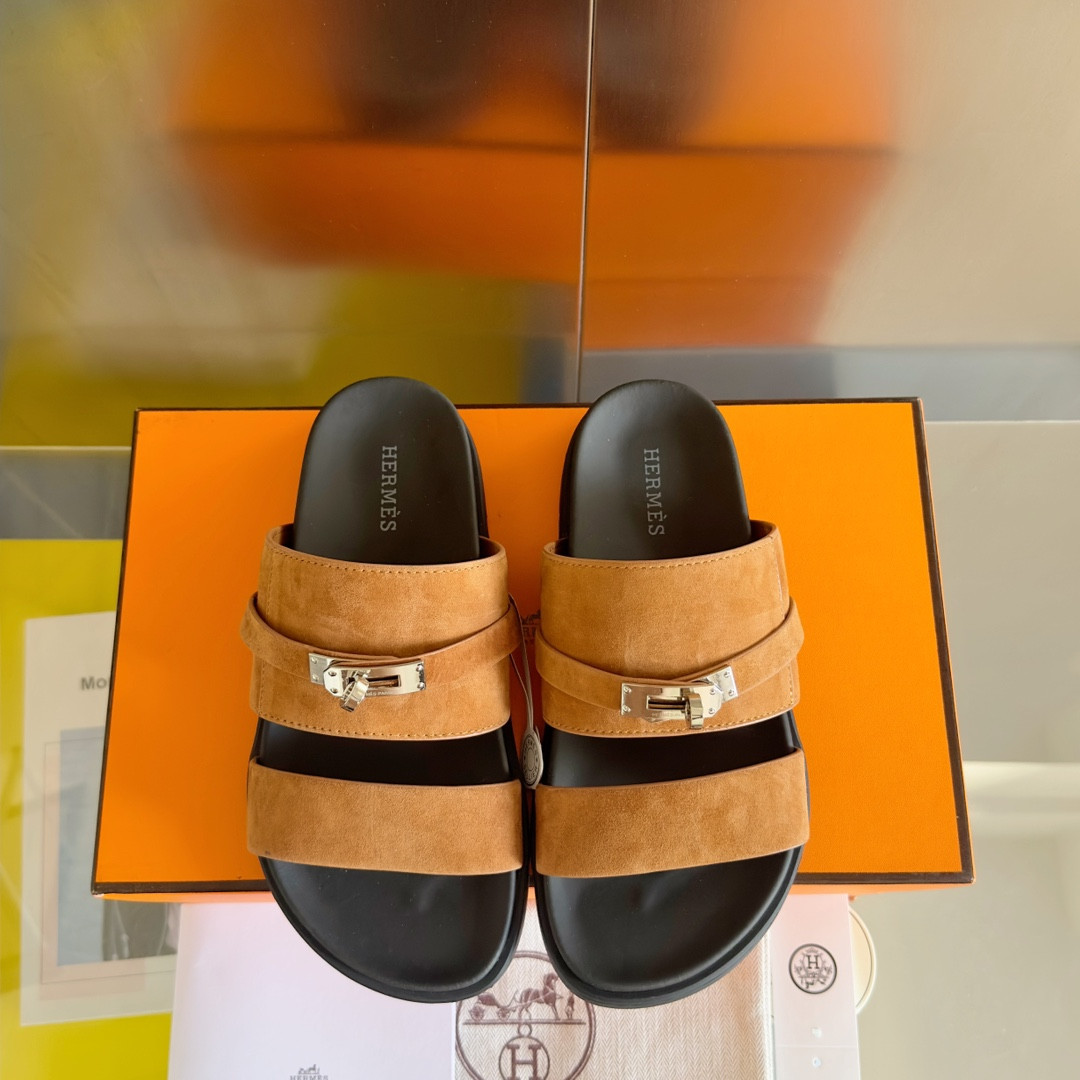 UA H**me5 Jackson sandal
