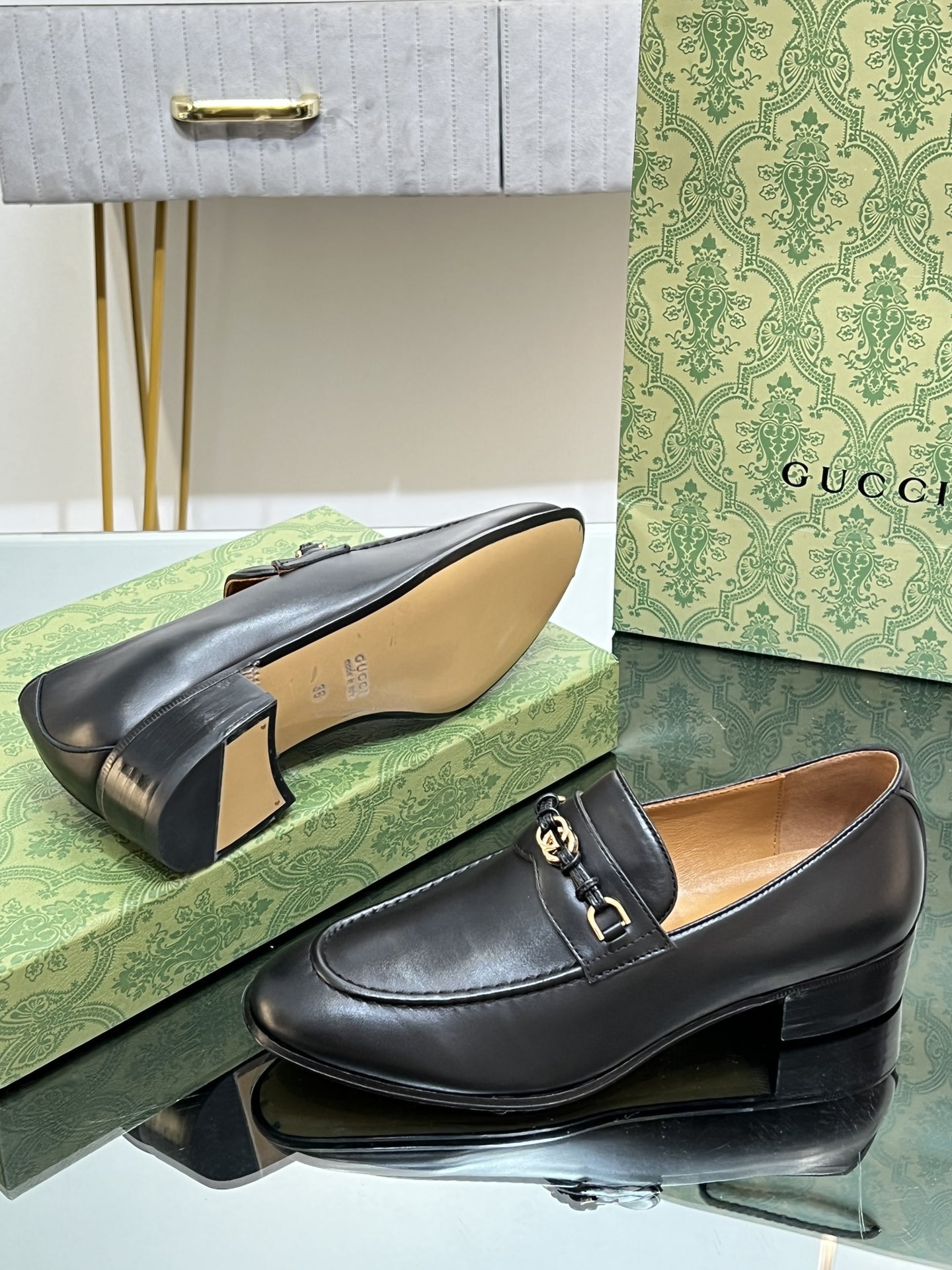 UA Gvc*1 INTERLOCKING G LOAFER