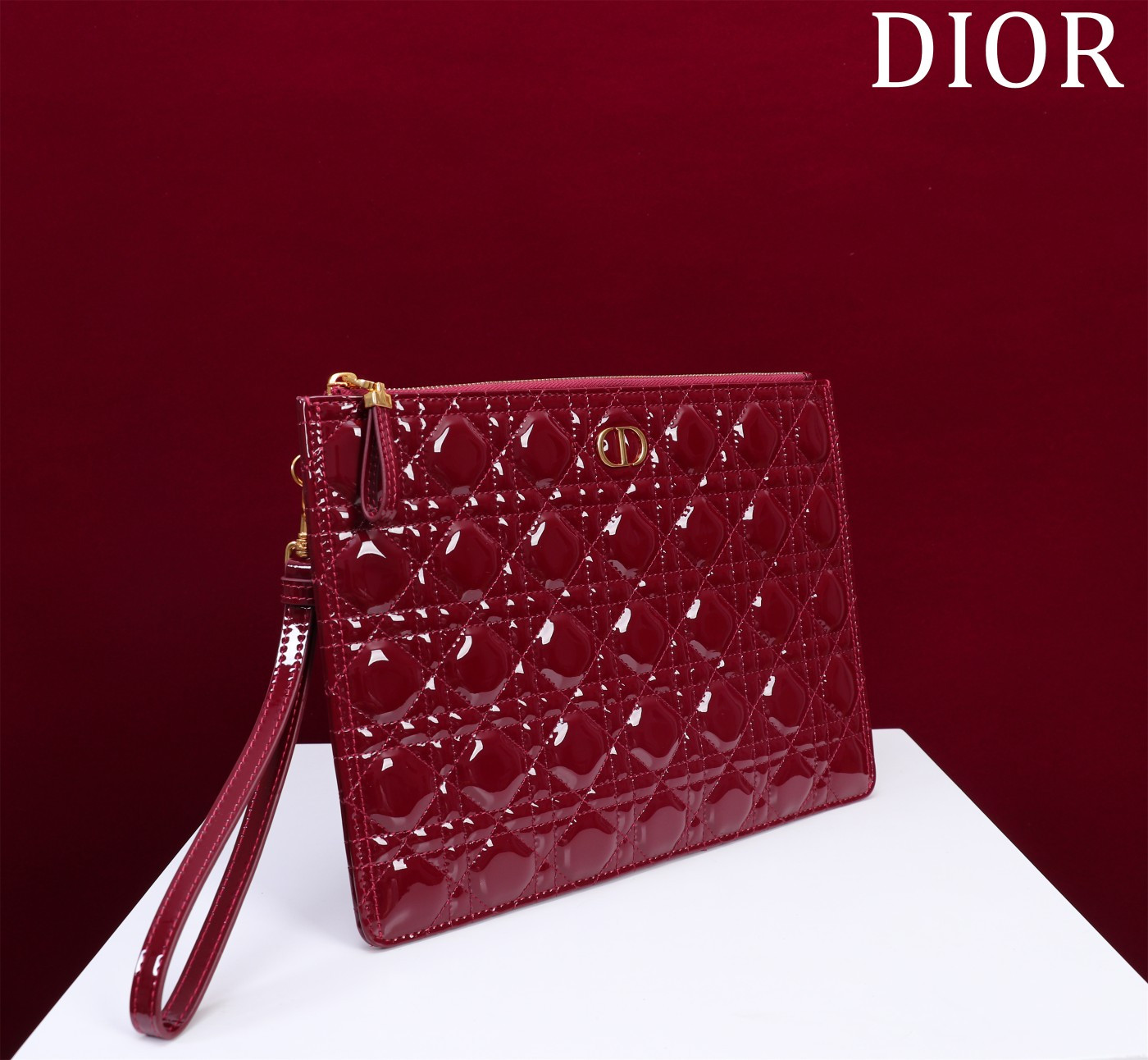Large D10r Caro Daily Pouch 30 x 21.5 cm