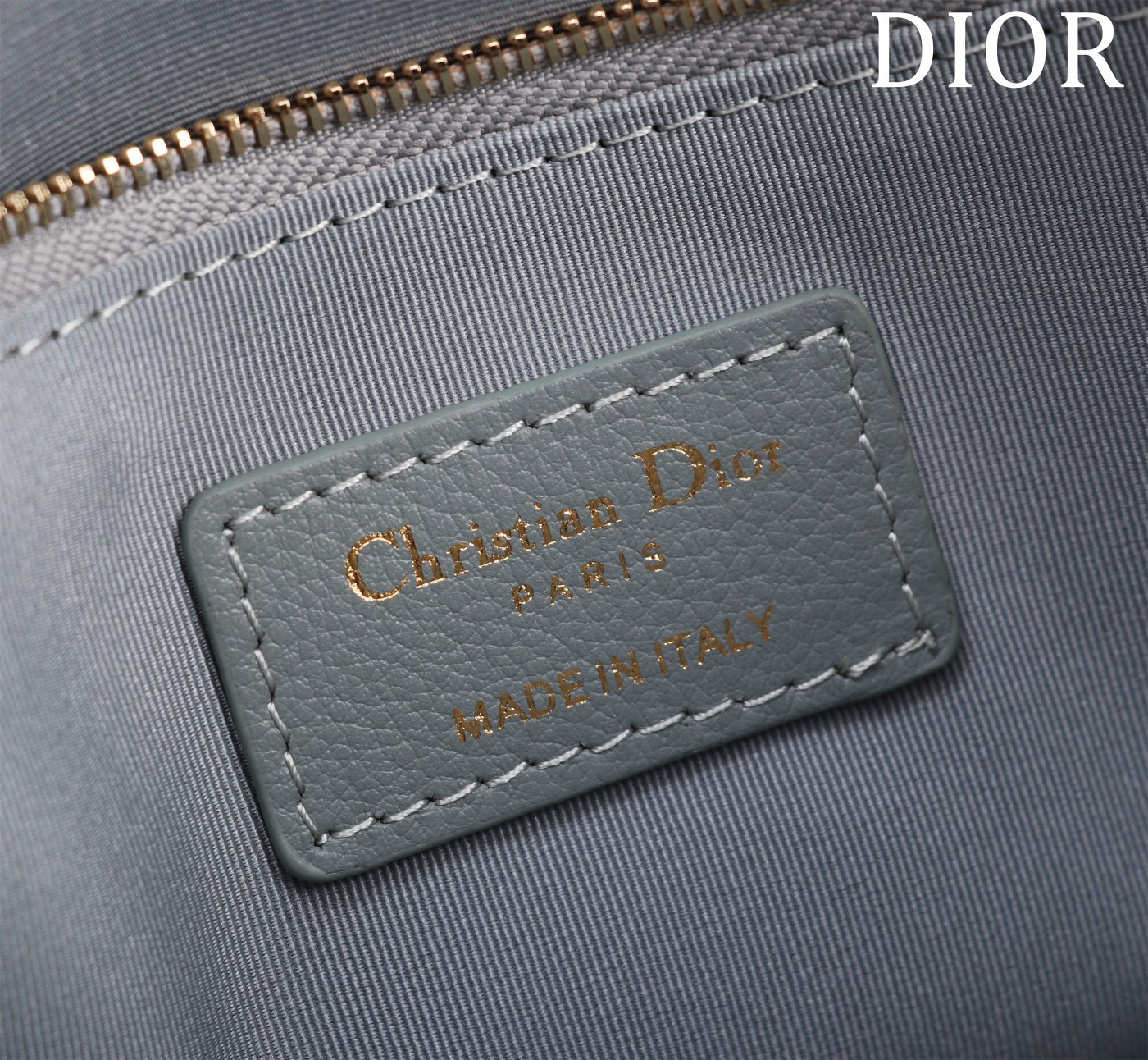 Large D10r Caro Daily Pouch 30 x 21.5 cm