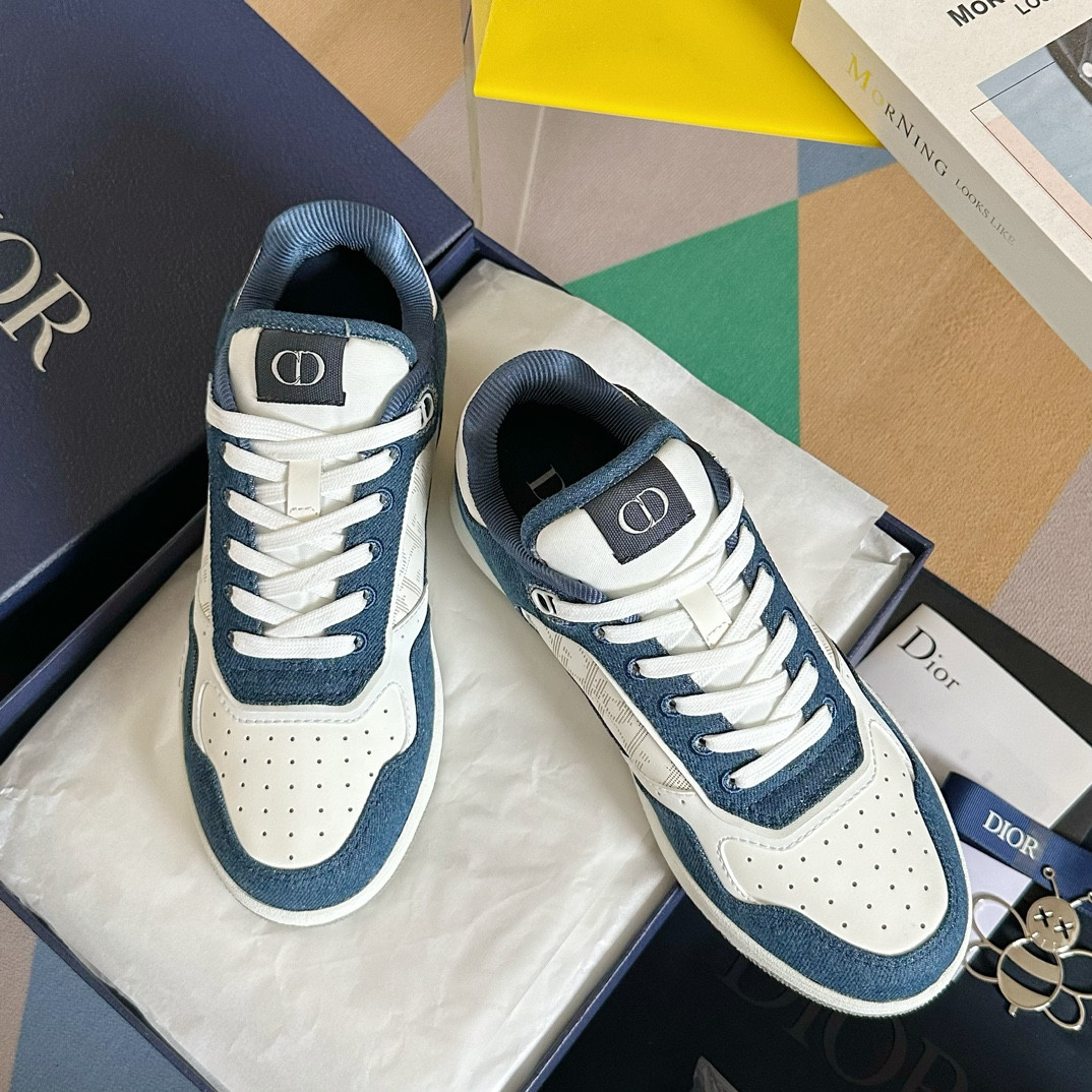 UA D10r B27 Sneaker