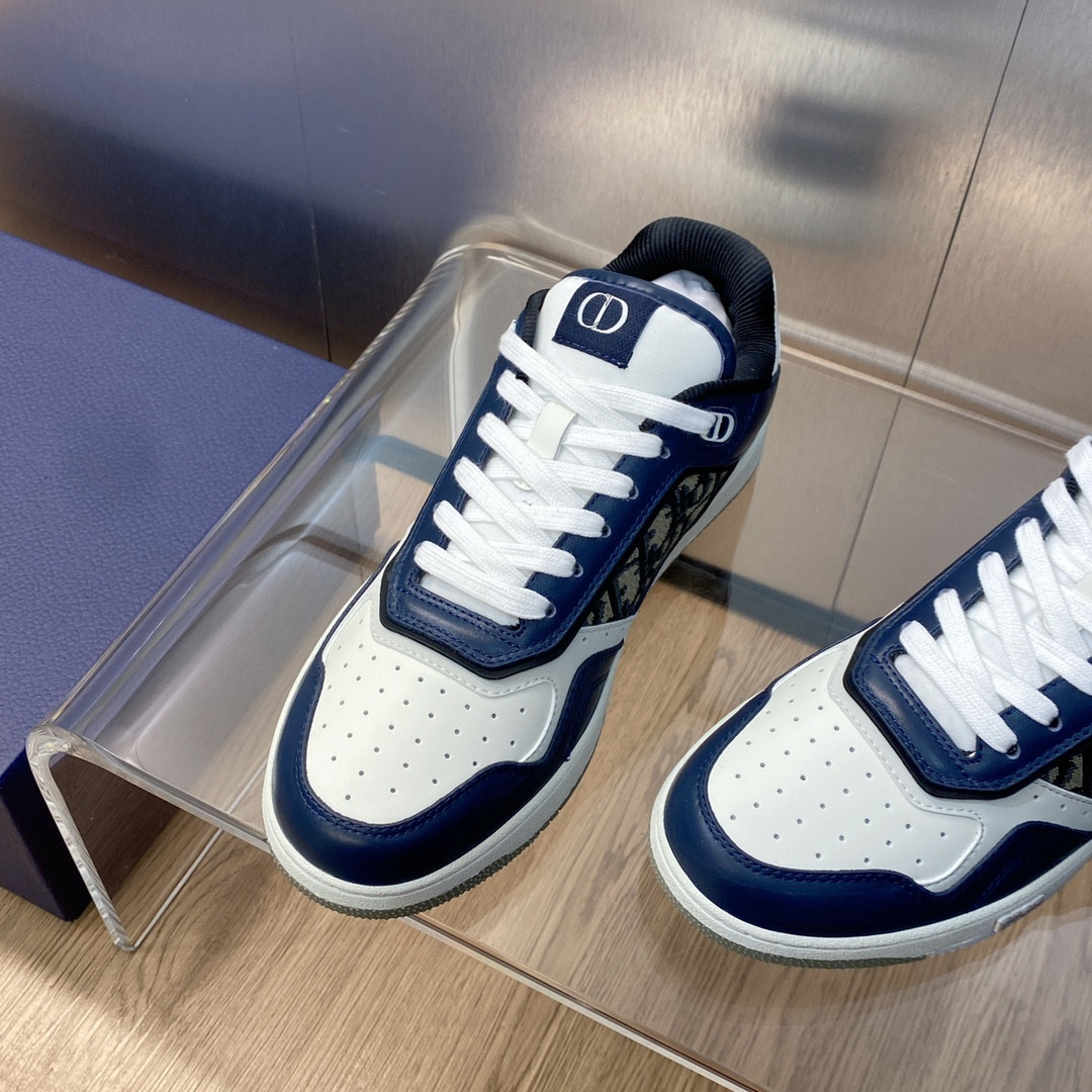 UA D10r B27 Sneaker