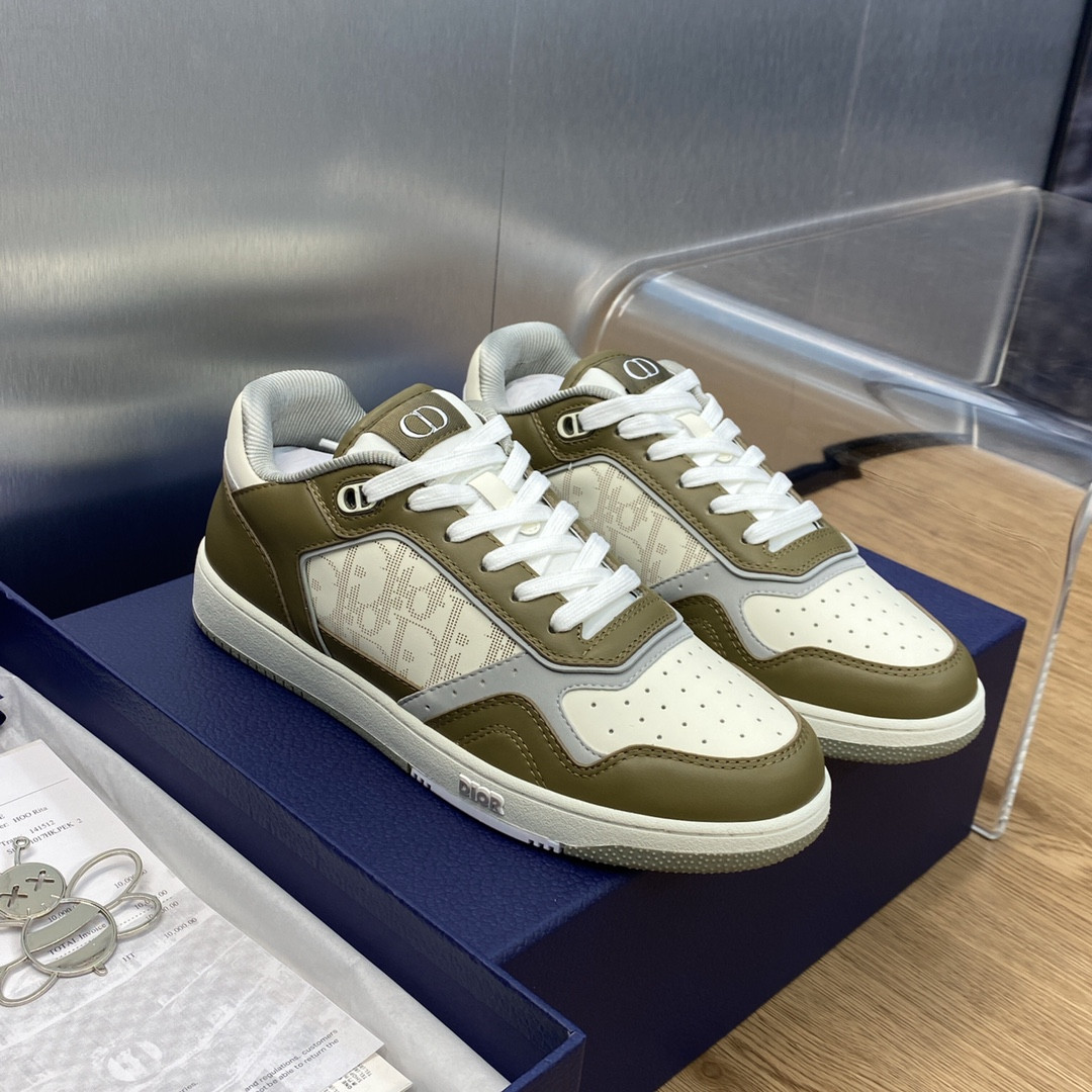 UA D10r B27 Sneaker