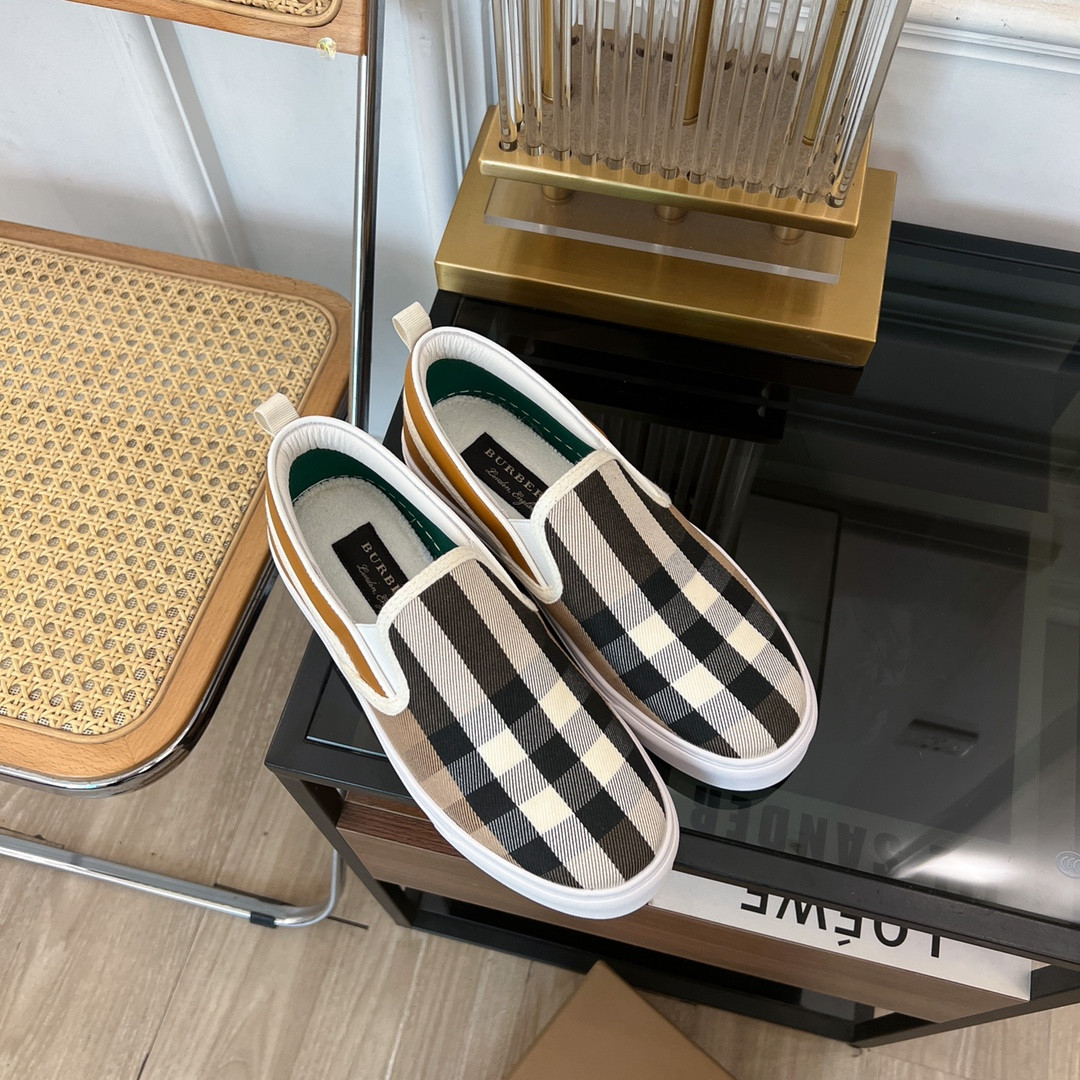 UA Bv*b*rry Slip On Sneakers