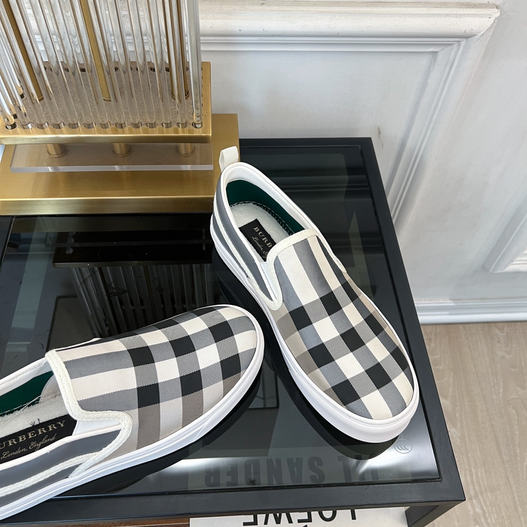 UA Bv*b*rry Slip On Sneakers