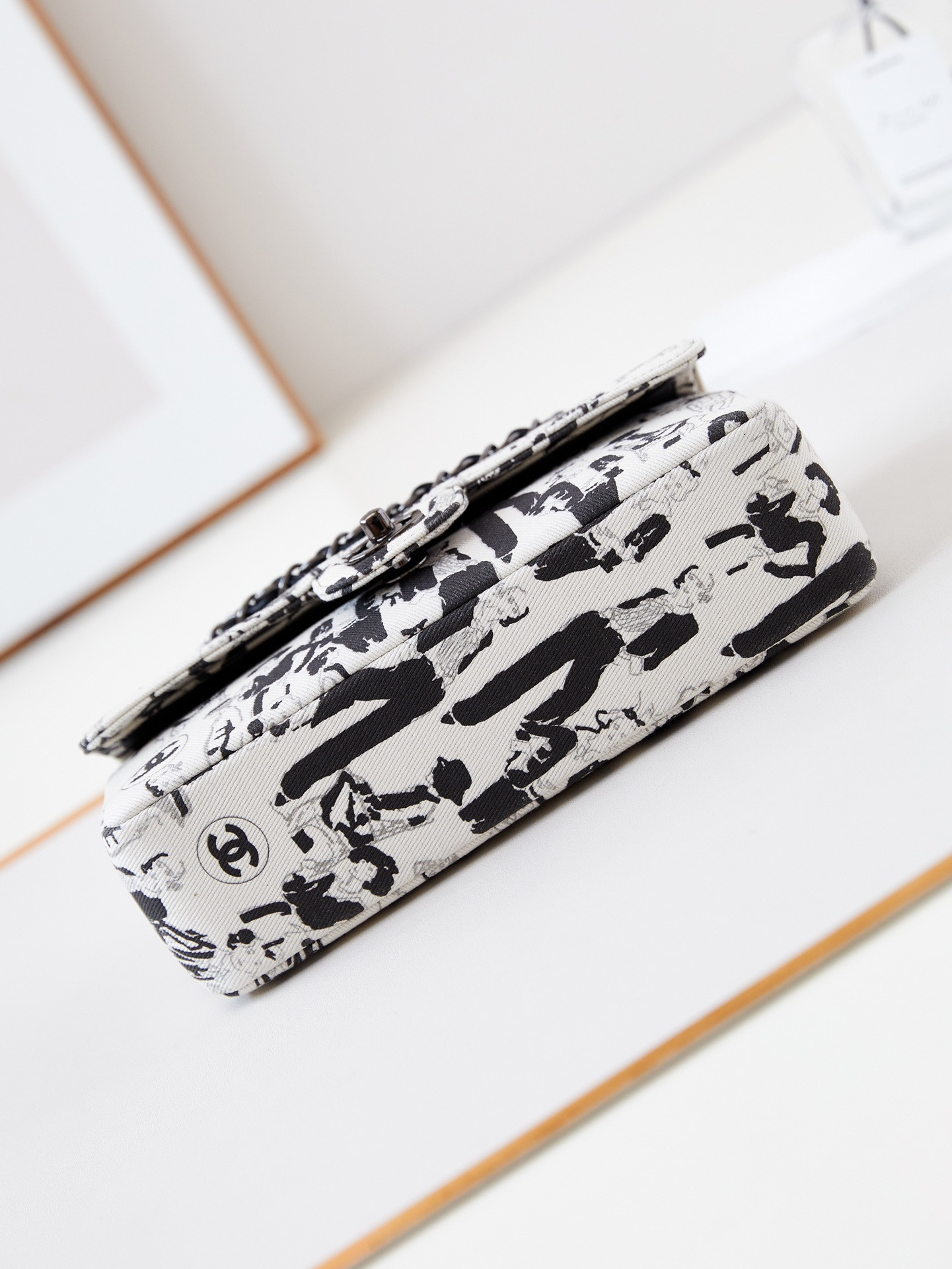 Ch**el Classic Flap Bag 15.5×25.5×6.5cm