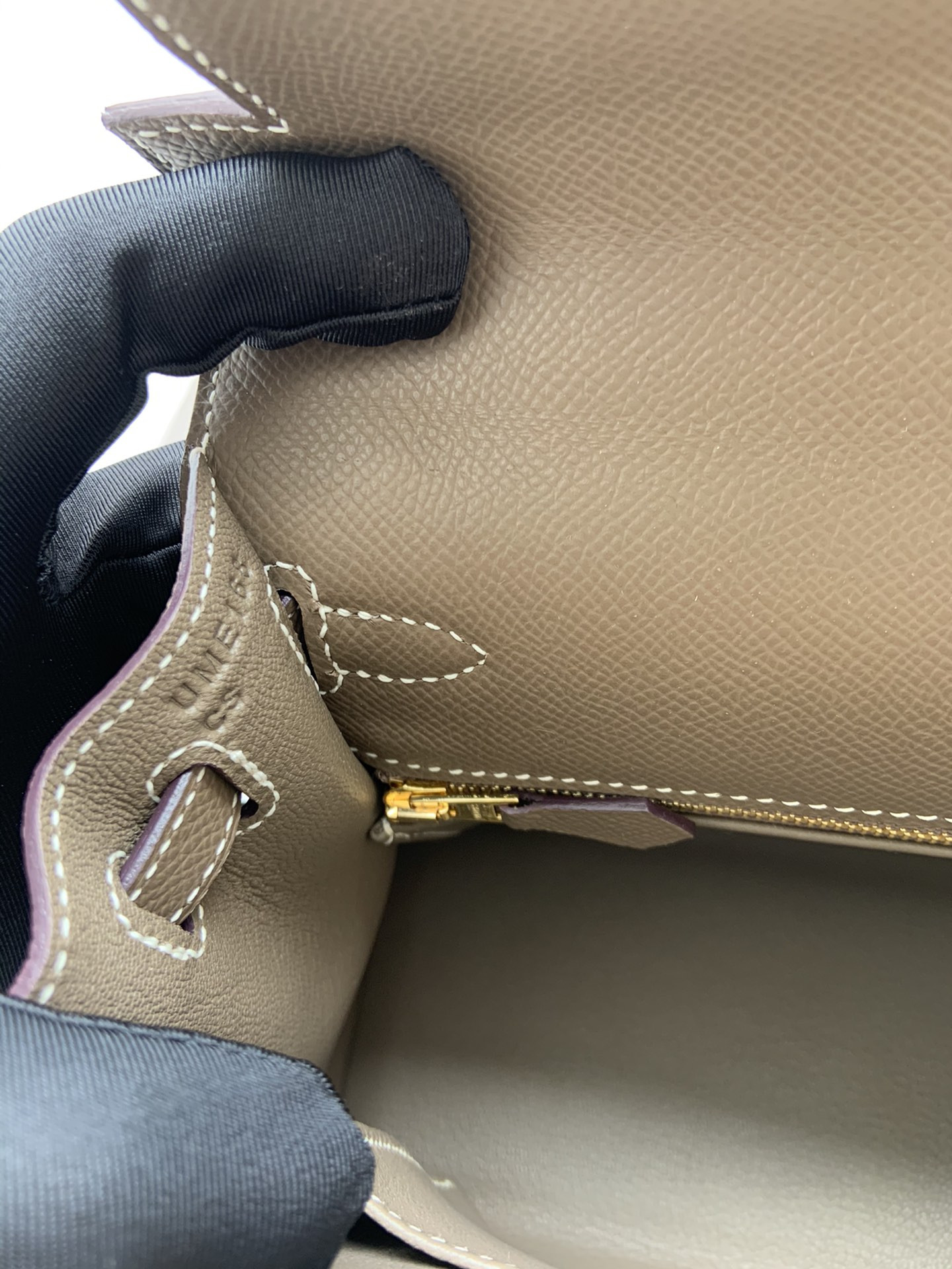 H**me5 Kelly Gold-tone Hardware 25 28