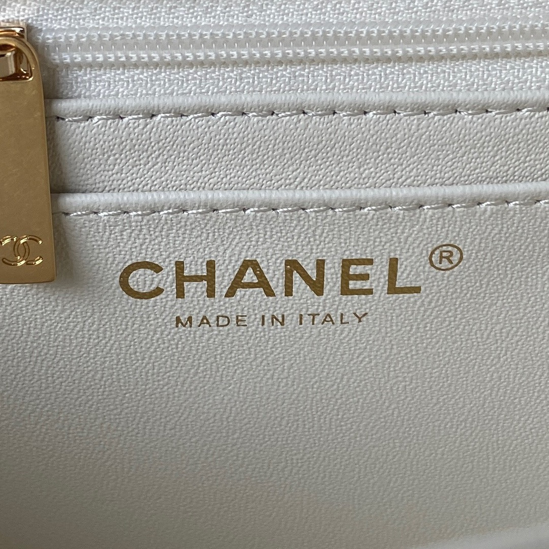 Ch**el MINI CLASSIC HANDBAG WITH TOP HANDLE 12 × 20 × 6 CM