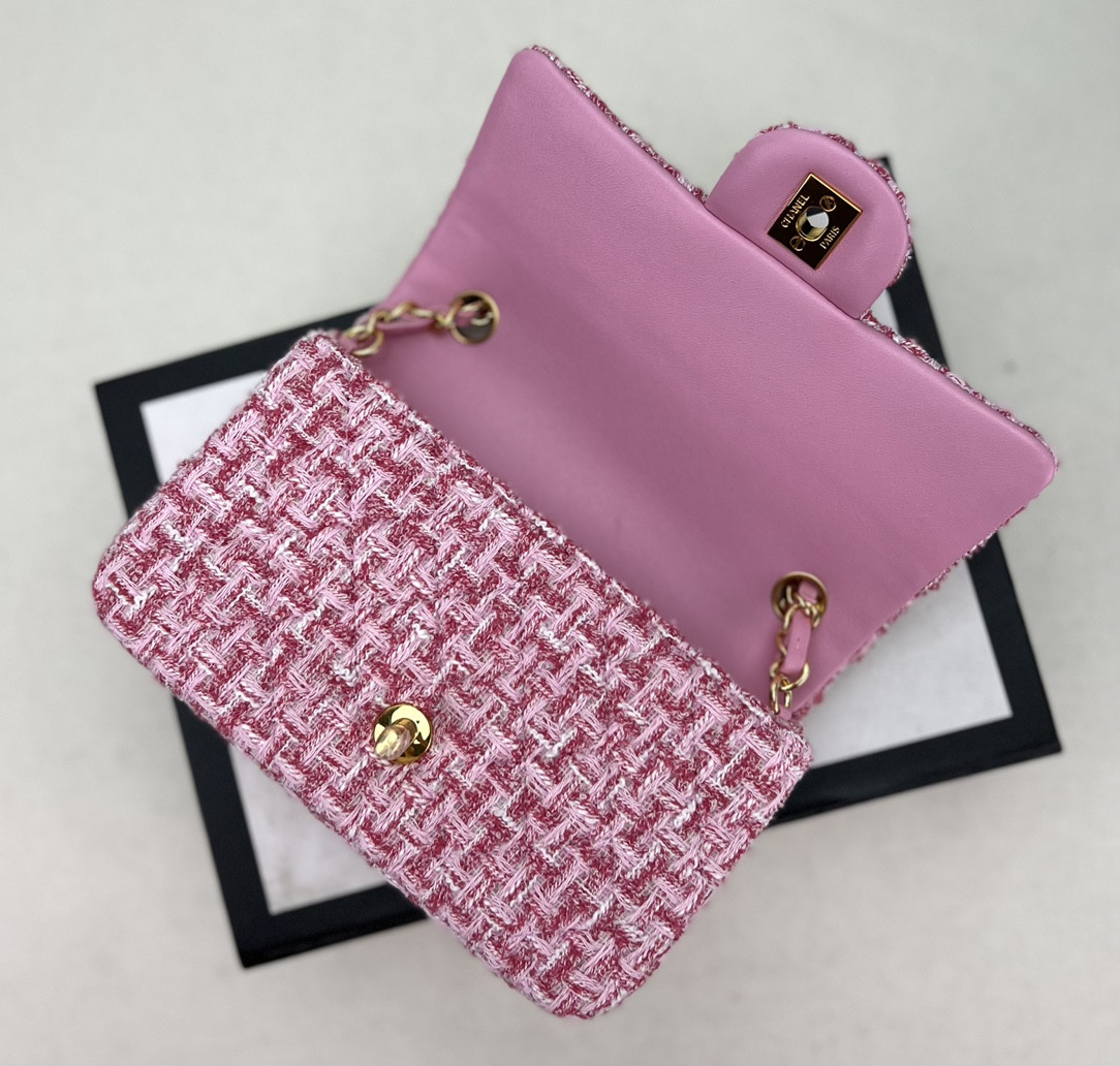 Ch**el Classic Flap Bag 20cm