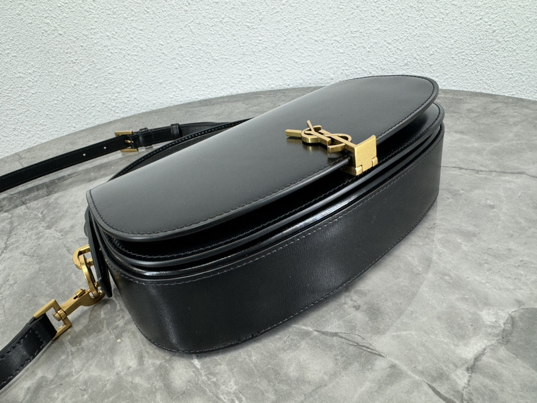 Y51 VOLTAIRE in BOX Sa1nt Lau*nt 24x15x5cm