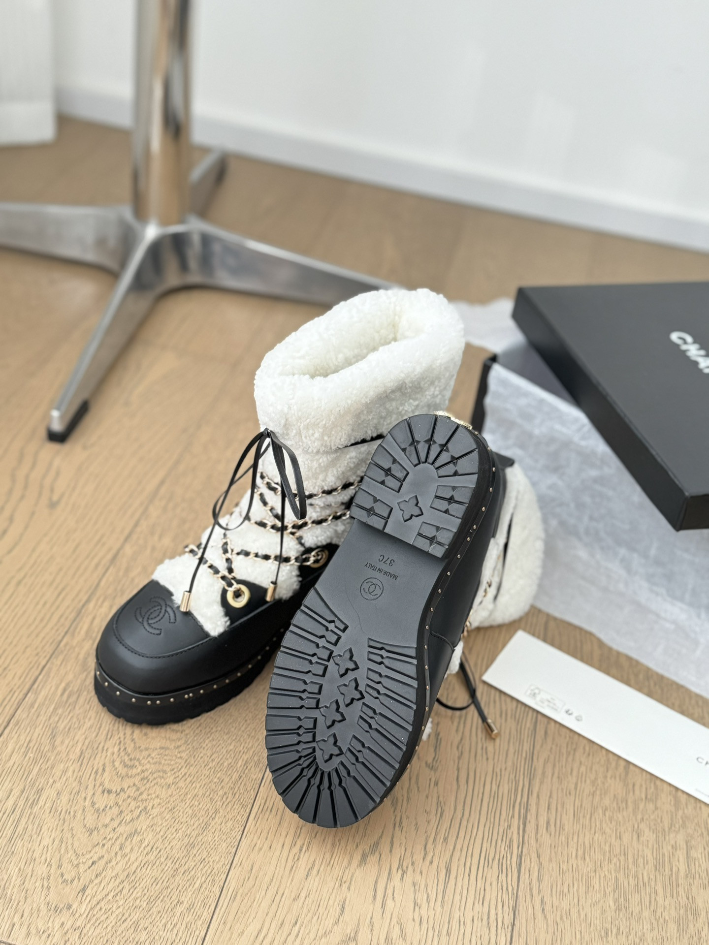 UA Ch**el Snow Boots