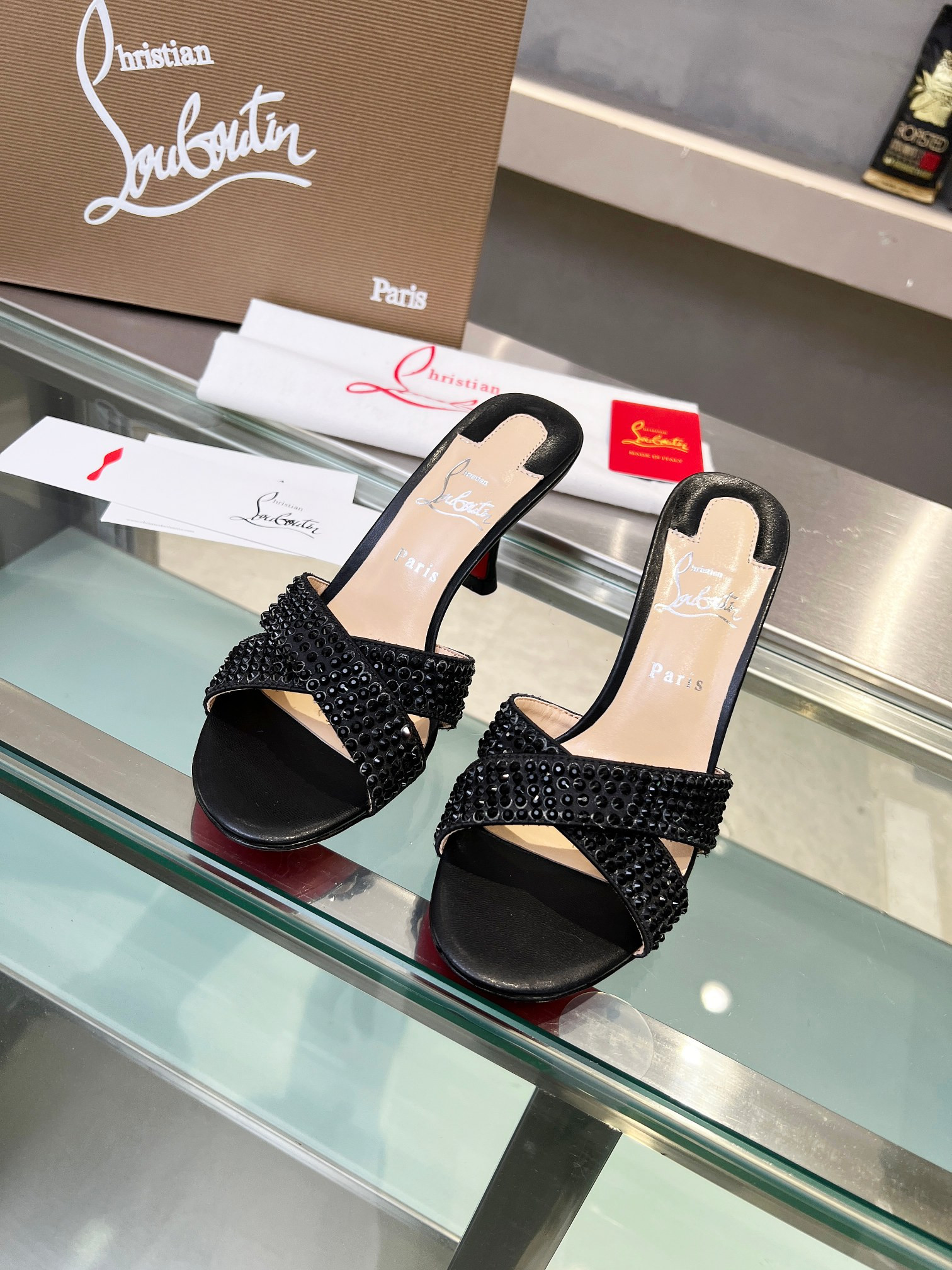 ua chr1st1an louboutin cl red-botT0m shoes