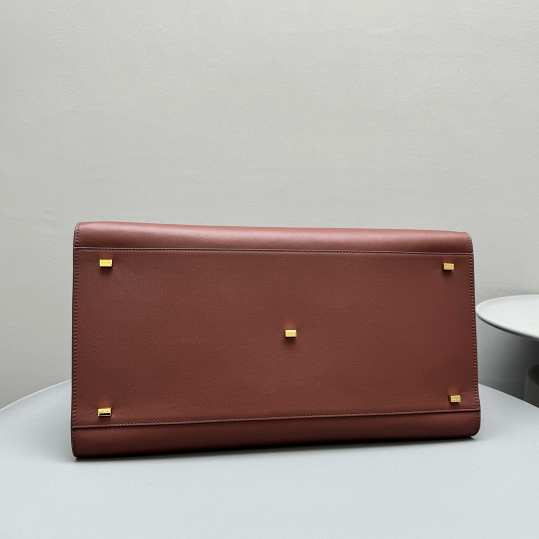 The R0w MARGAUX 17 43x24x30cm