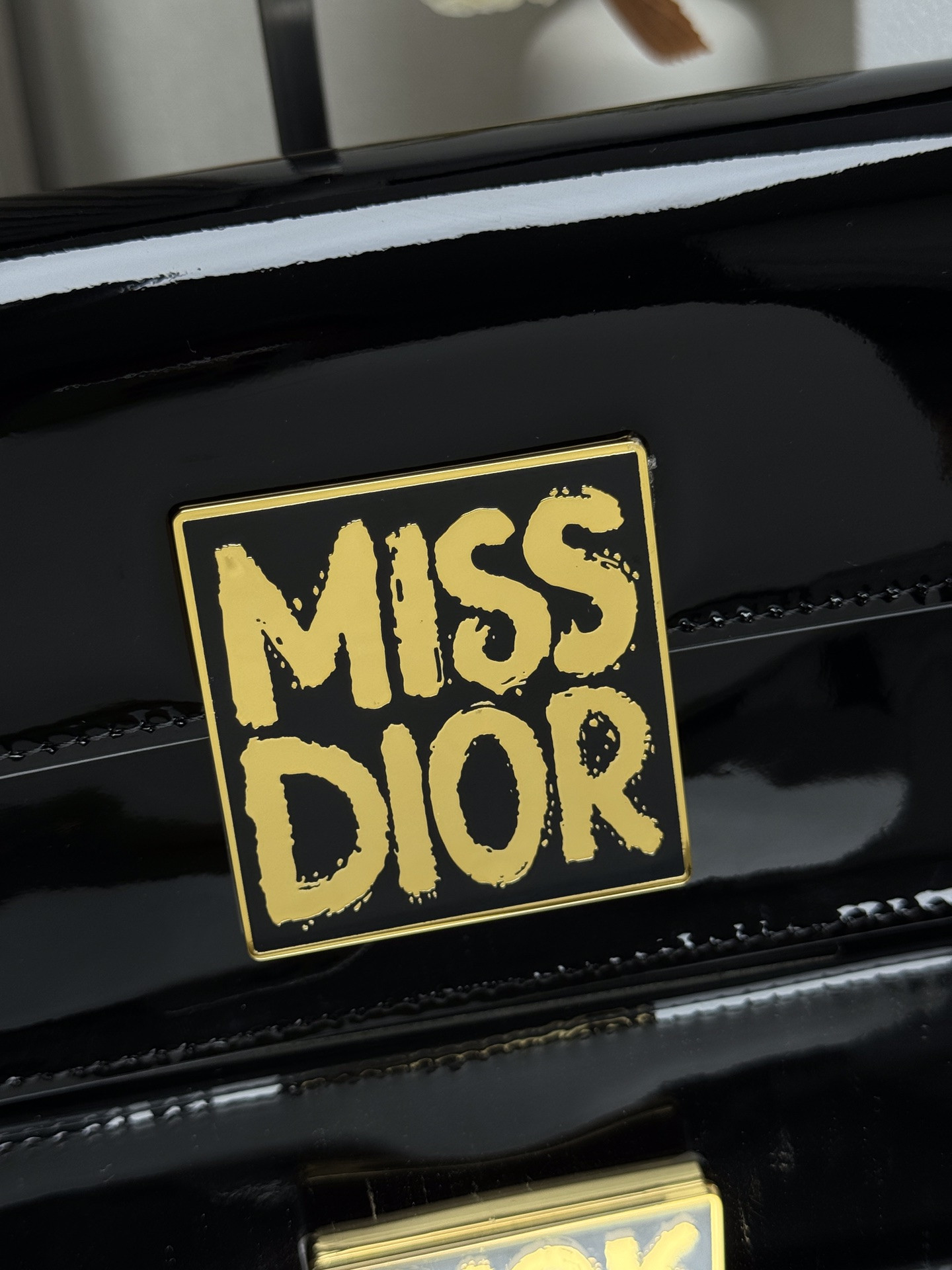 D10r Miss D10r flap bag 22 x 11 x 6 cm(Patent Calfskin)