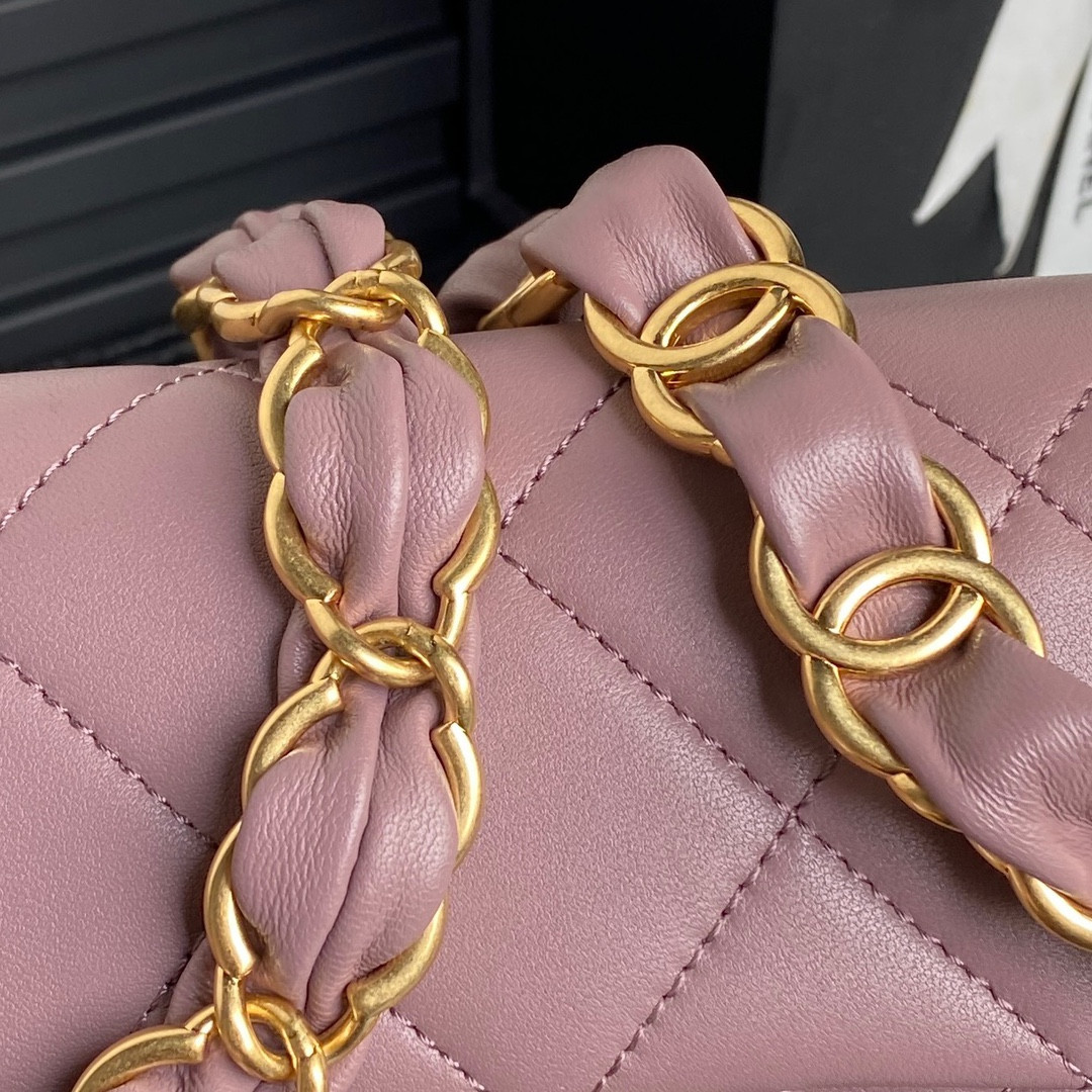 Ch**el FALL-WINTER 2024-25 SMALL FLAP BAG 13x21x7cm