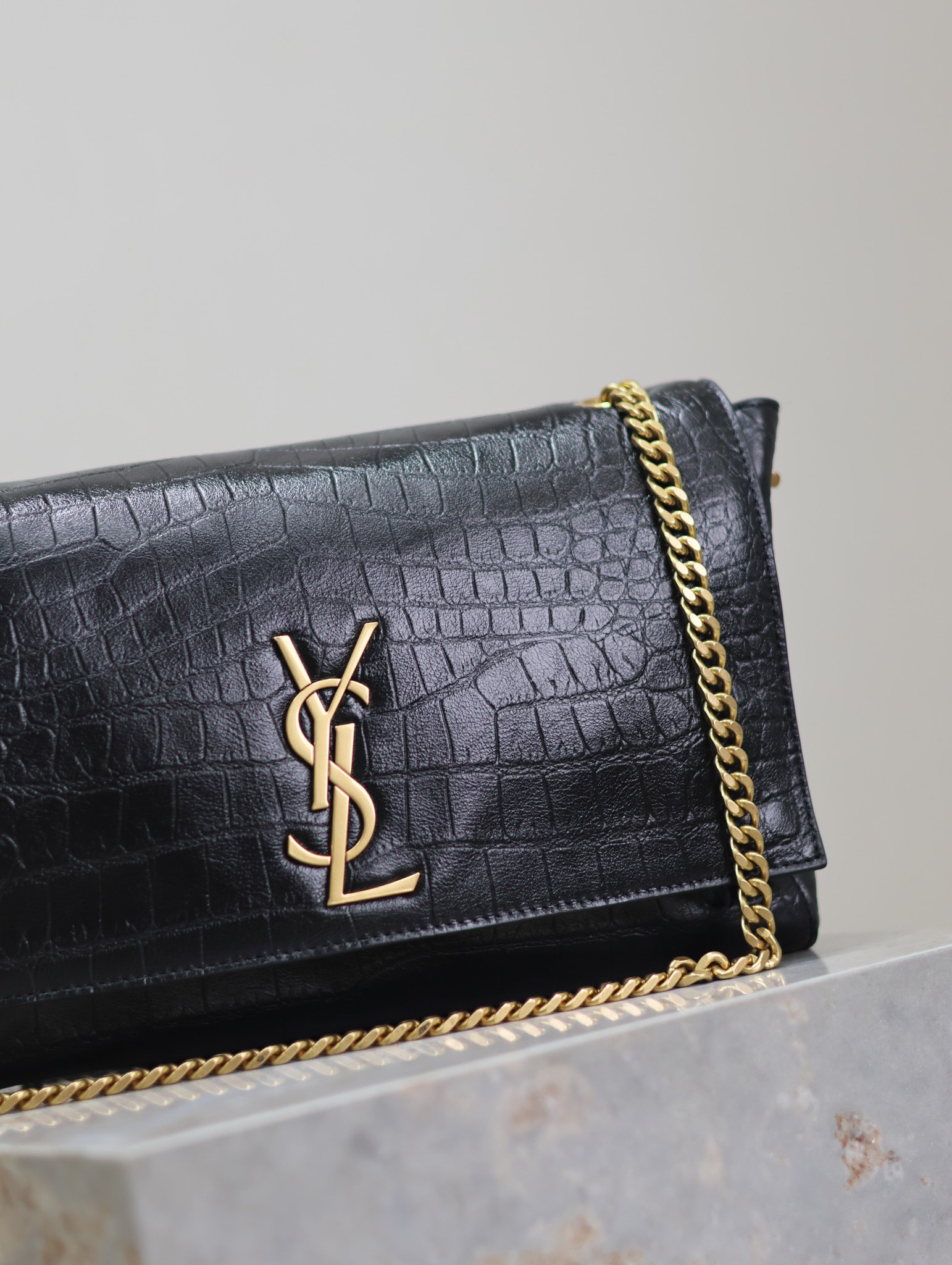 Y51 REVERSIBLE KATE 28.5x20x6cm