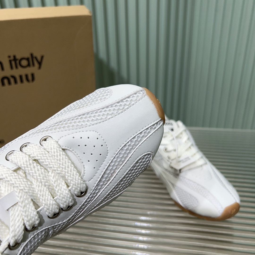 ua m1v m1v x new Ba1an*e sneaker