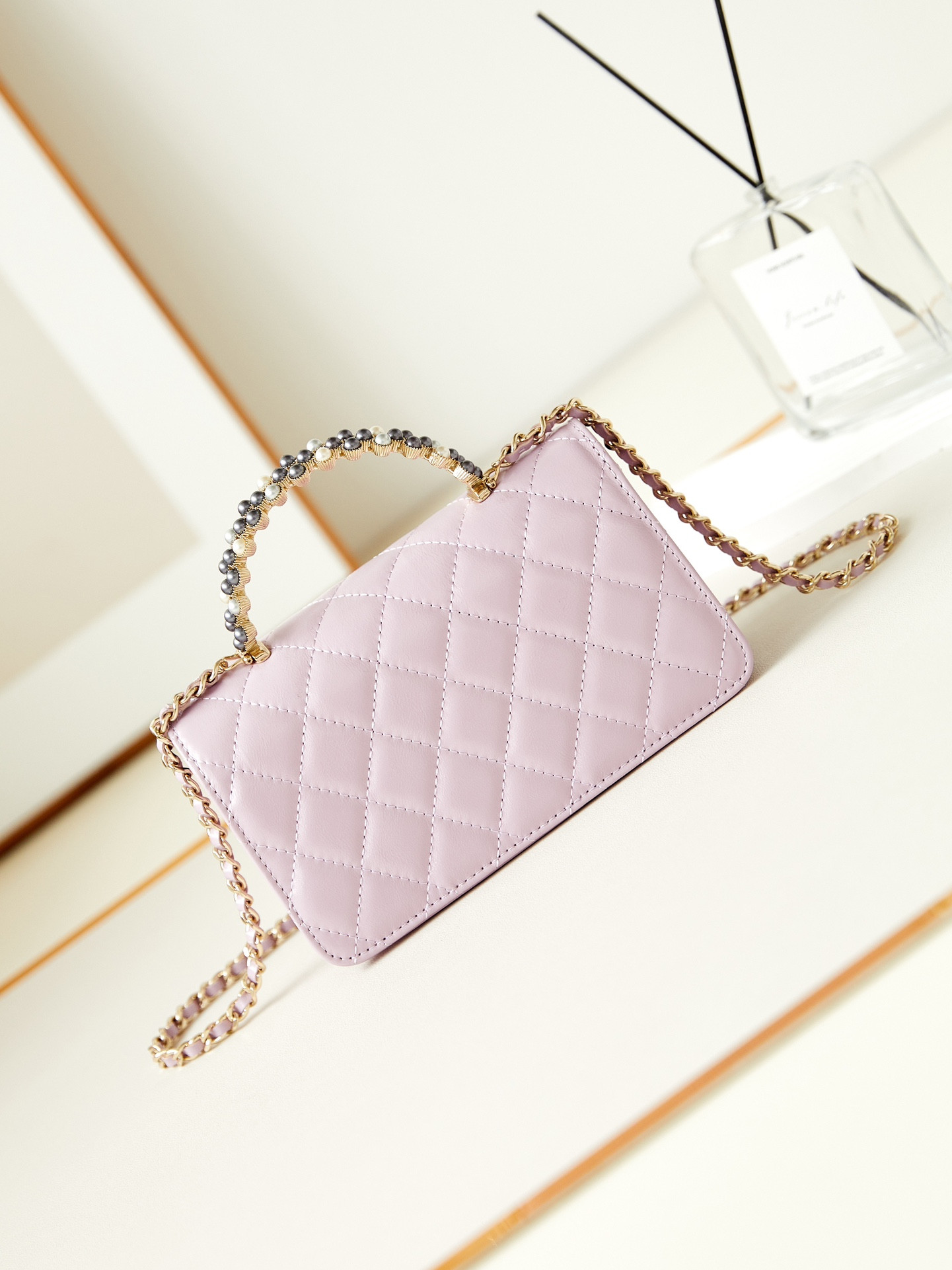 Ch**el 24P woc CLASSIC WALLET ON CHAIN 11x18.5x6cm