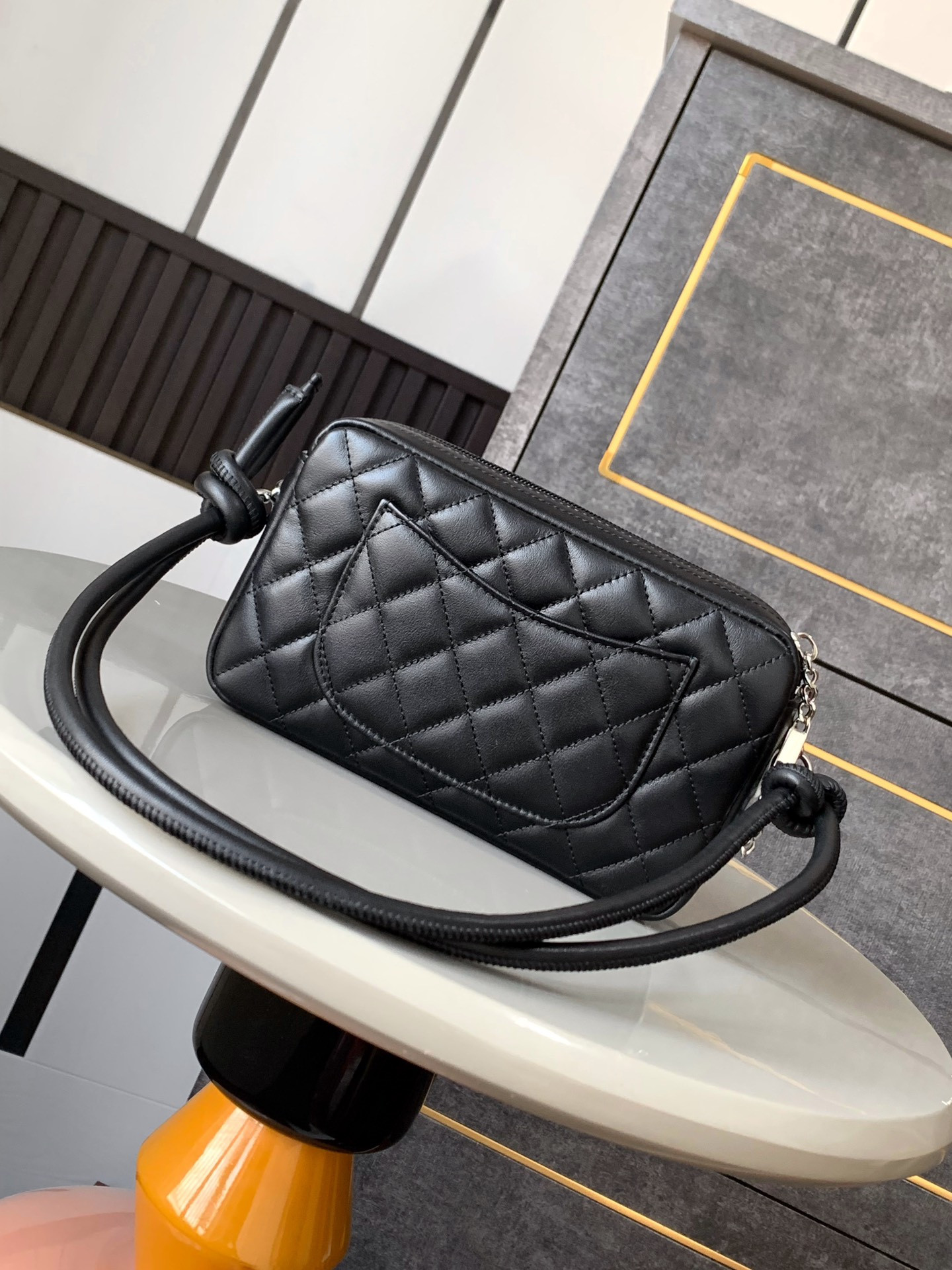 Ch**el Cambon Hobo Bag 20x12x3cm
