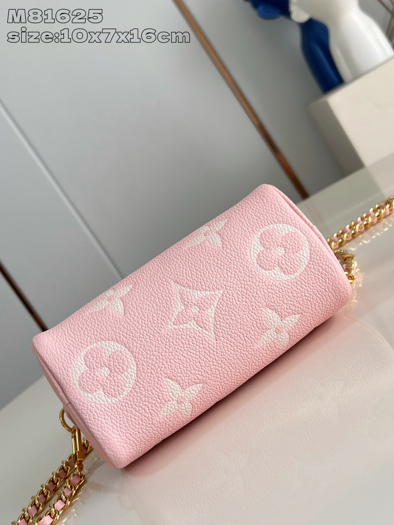 LV Nano Speedy M14226 10x7.5x16cm