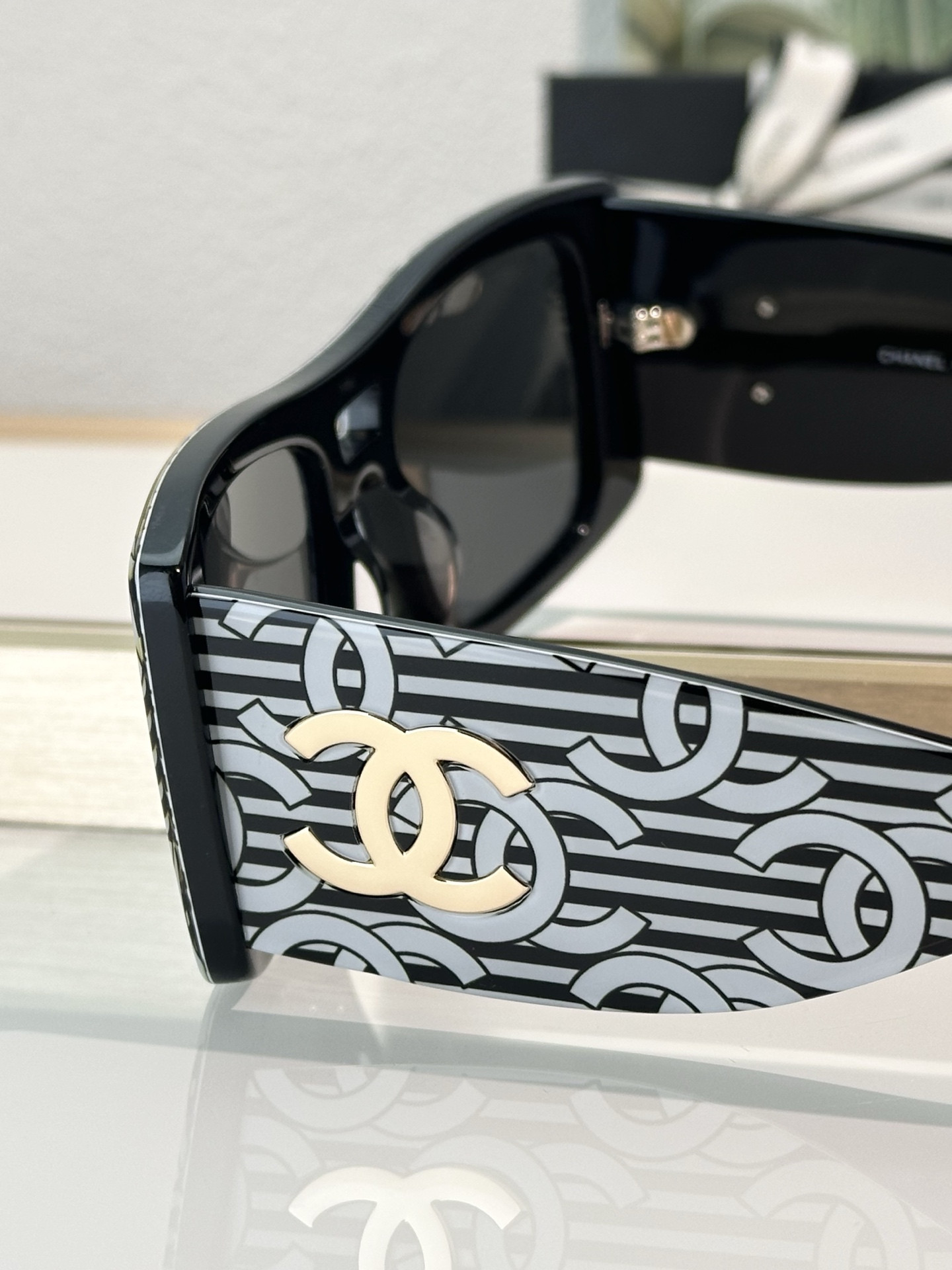 Ch**el Glasses A71628 54-20-145